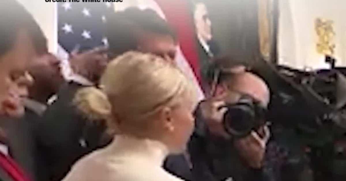Karoline Leavitt’s Fiery Exchange With Reporter Sparks Viral Moment
