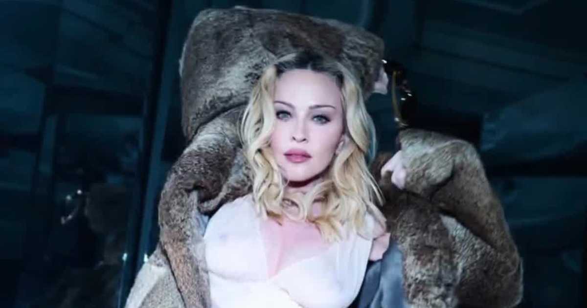 Madonna Celebrates Hanukkah With Boyfriend and Twins