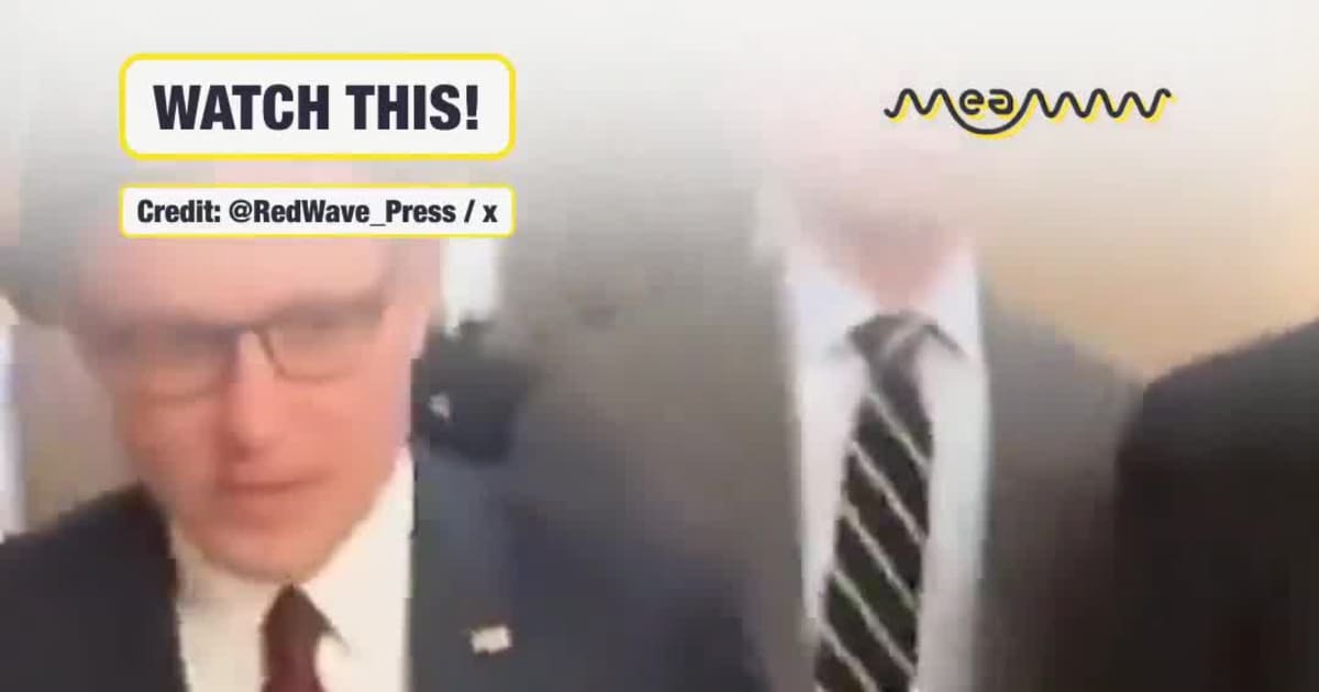 “Trump: Calls for Troops to Ignore Orders Should Be Punishable by Death”