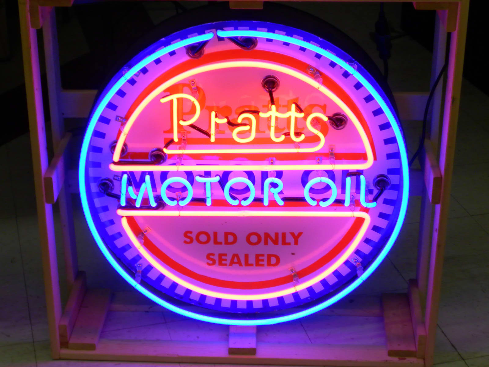 Pratts Motor Oil Neon Sign at Kissimmee 2012 as Z822 Mecum Auctions