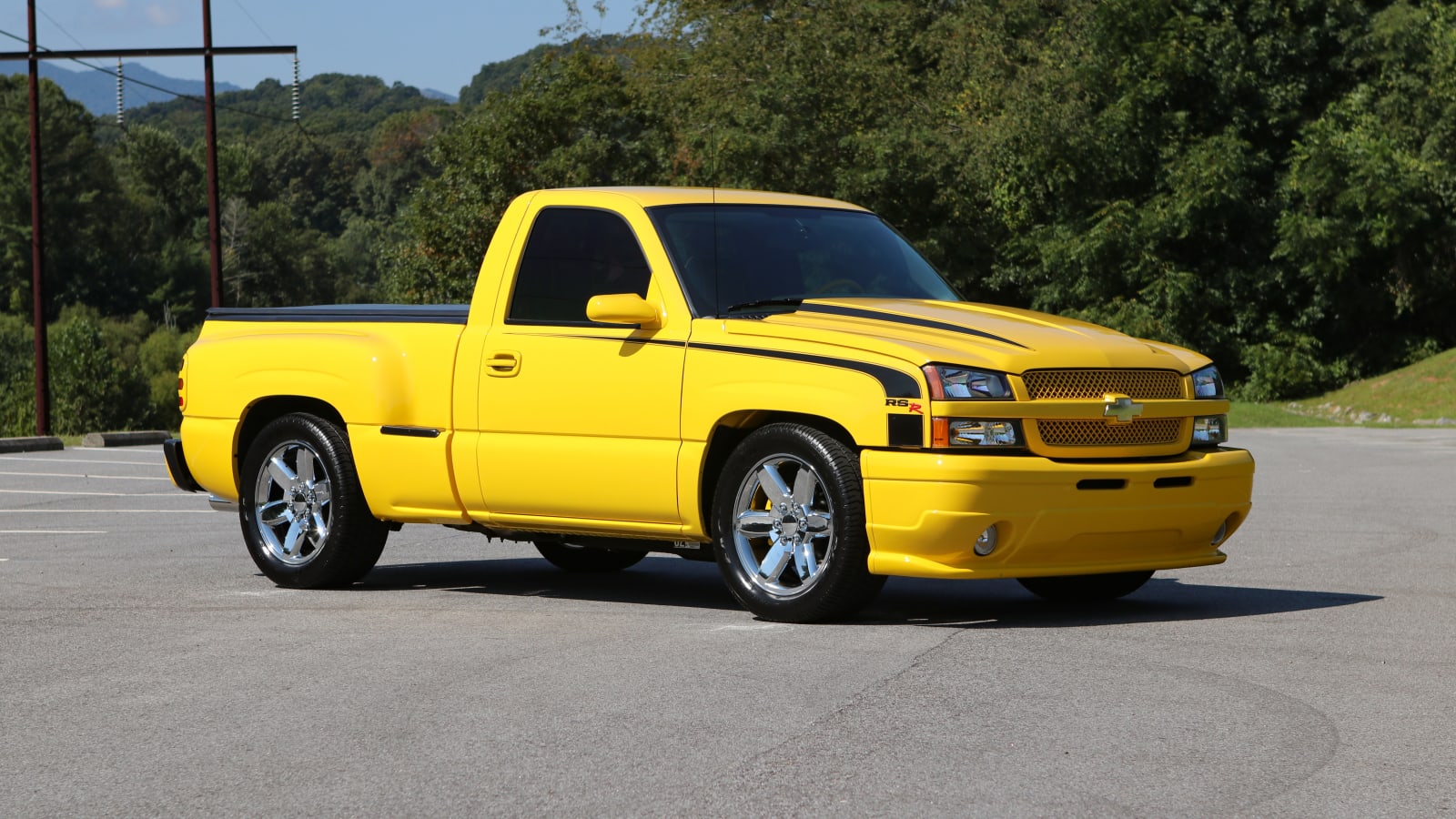 2005 Chevrolet Silverado RSR Pickup at Chattanooga 2022 as S76 - Mecum ...