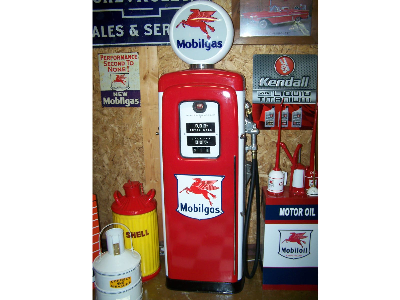 1950s M & S 80 Mobil Gas Pump at Kissimmee 2012 as Z650 Mecum Auctions