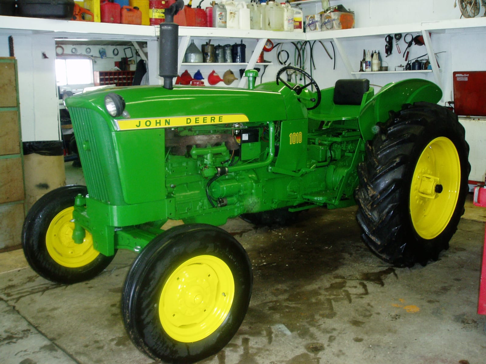 1962 John Deere 1010 Gas Utility At Gone Farmin Tractor Spring Classic 1962-john-deere-1010-gas-utility-at-gone-farmin-tractor-spring-classic