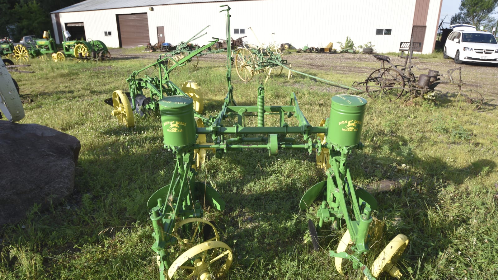 John Deere Planter At Gone Farmin Fall Premier 2019 As W10 Mecum Auctions 0420