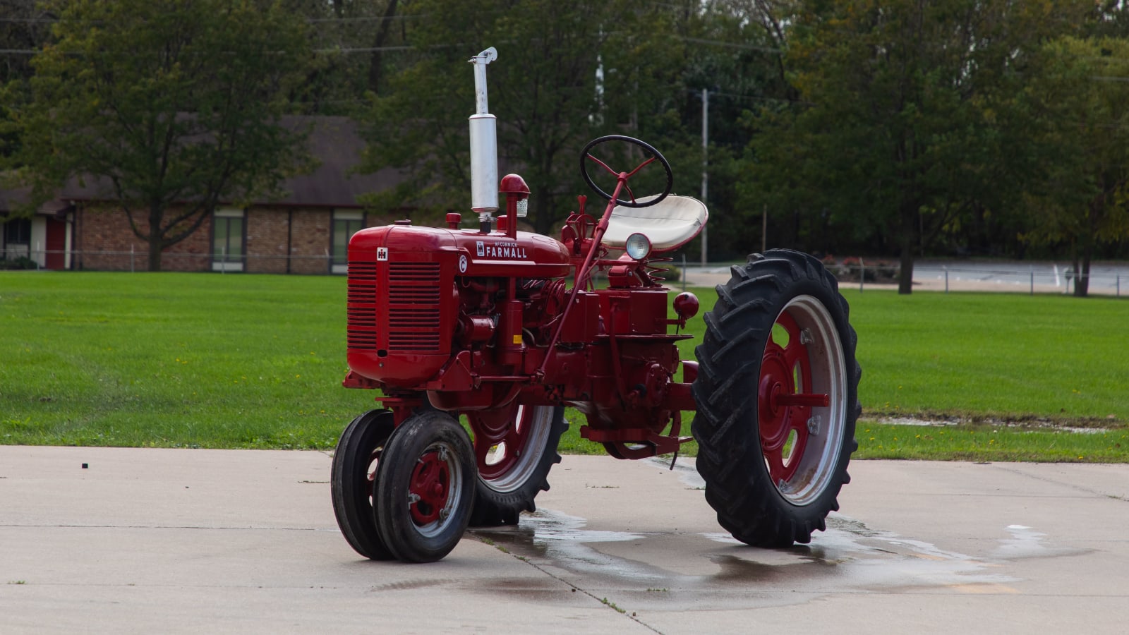 Farmall Super C at Gone Farmin' Fall Premier 2019 as W111 Mecum Auctions