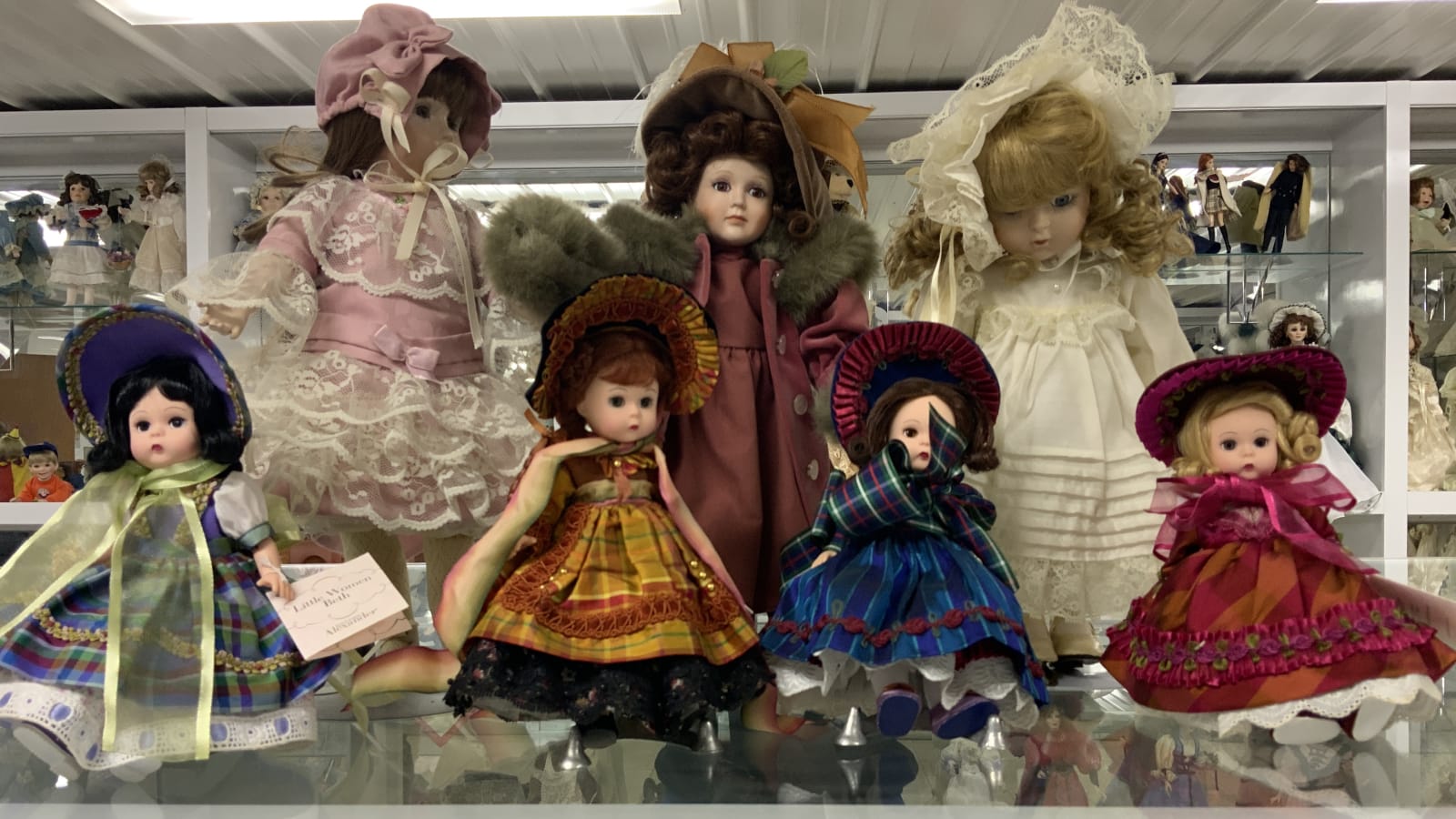 Madame Alexander Collectible Dolls at Schaaf Tractor & Truck Museum ...