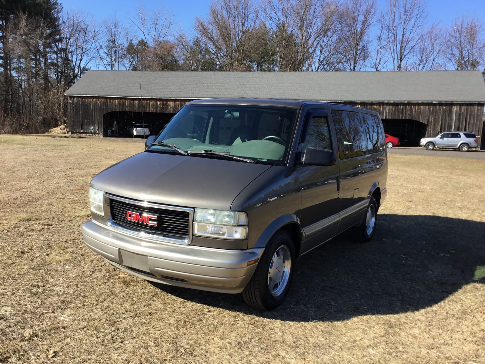 gmc safari 2003