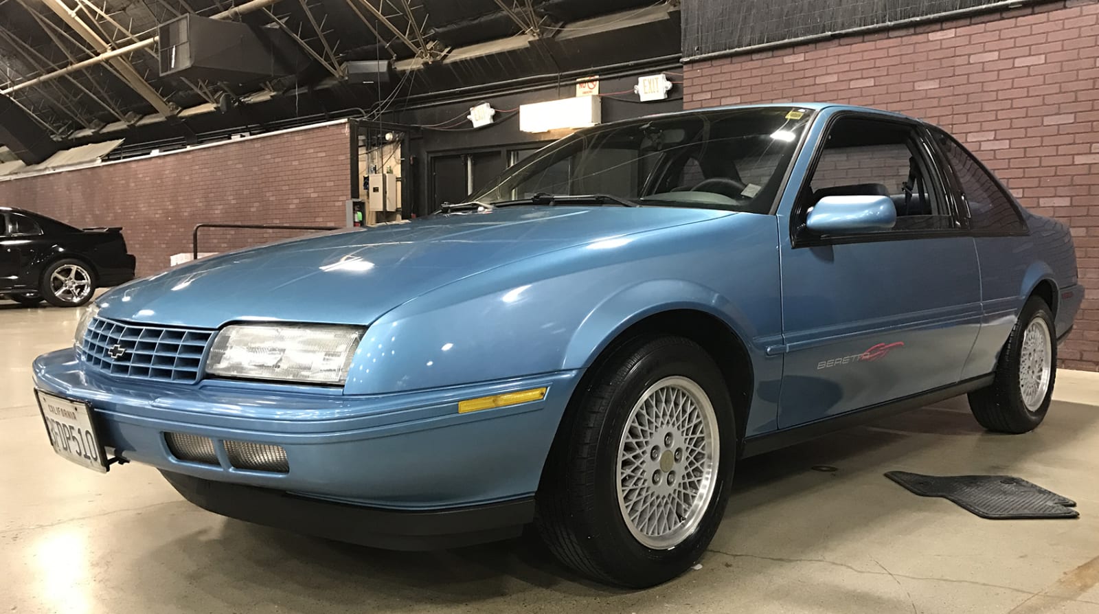 1993-chevrolet-beretta-gt-at-los-angeles-2017-as-f11-mecum-auctions