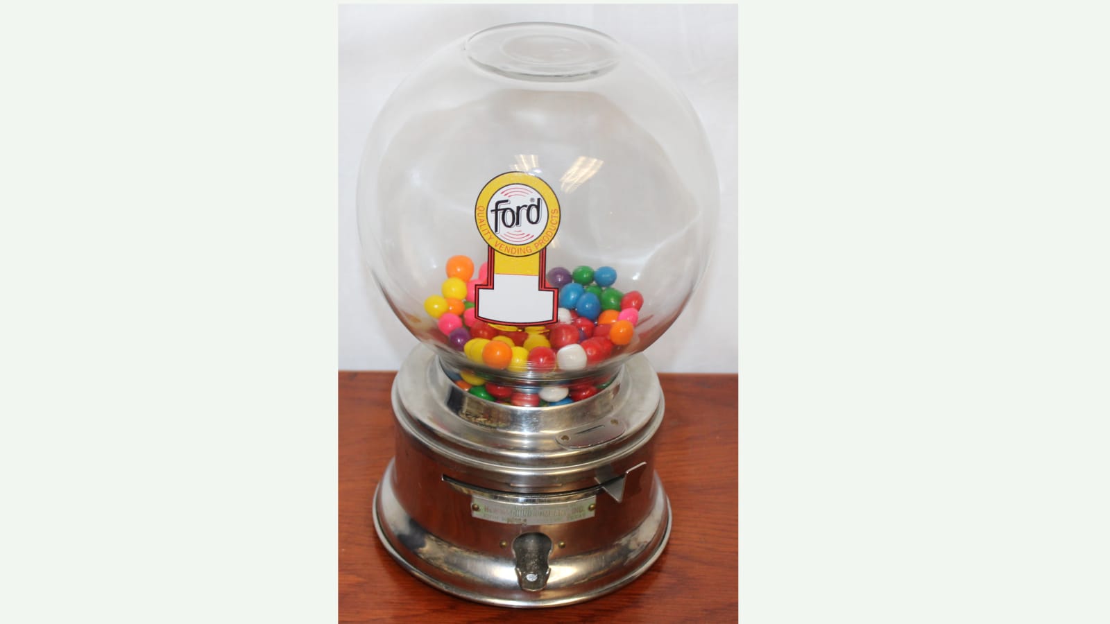 1950's Original Ford Gumbal H&W Machine Co. Machine at Las Vegas