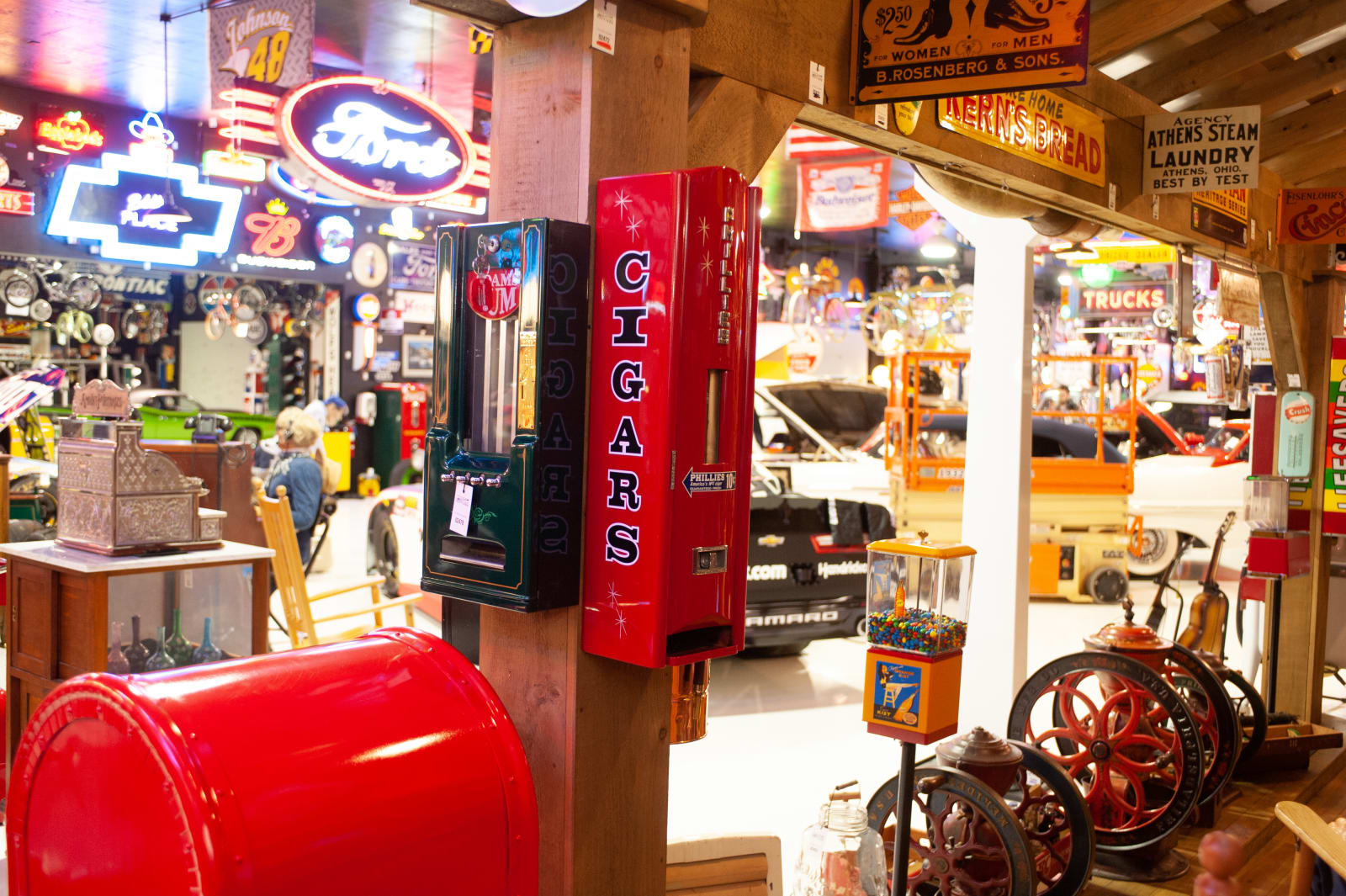 Phillies Cigars CoinOperated Machine at The Eddie Vannoy Collection