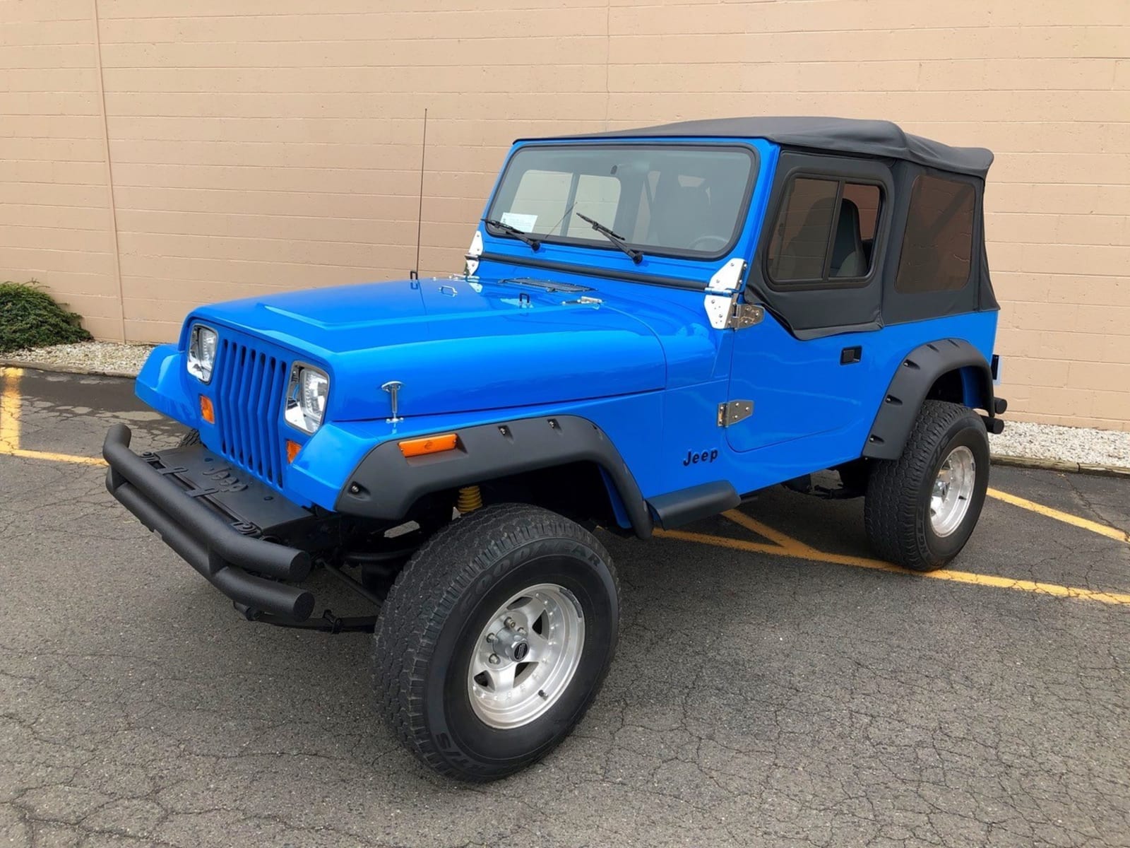 1990 Jeep Wrangler at Harrisburg 2018 as T90 Mecum Auctions