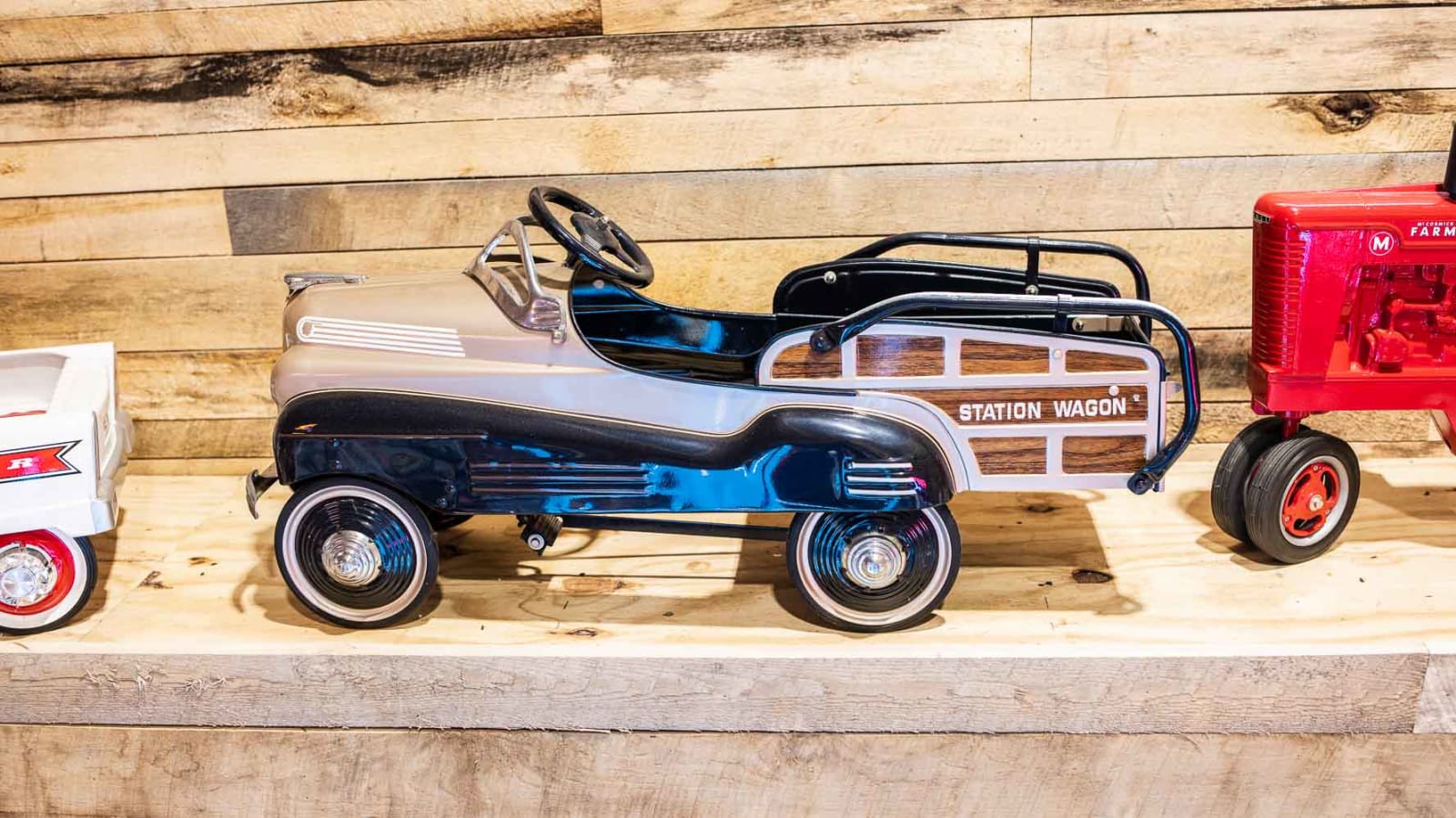 Steelcraft Pontiac Station Wagon Pedal Car at The World’s Largest Road