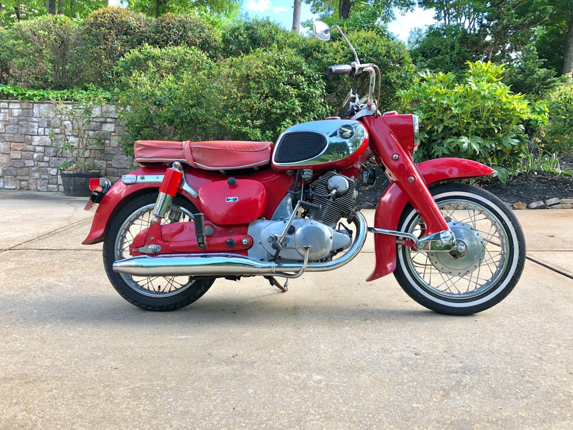 1966 Honda Dream at Las Vegas Motorcycles June 2018 as S30 Mecum Auctions
