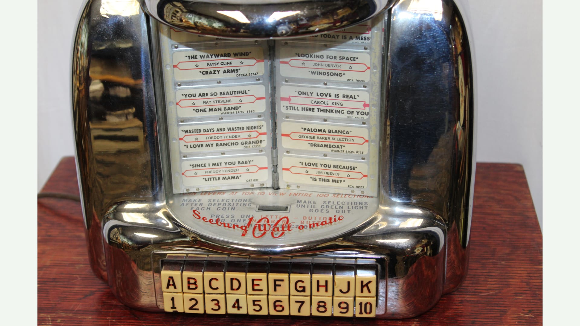 Original 1950's Seeburg Tabletop Jukebox Controller 13x13x6 at Anaheim