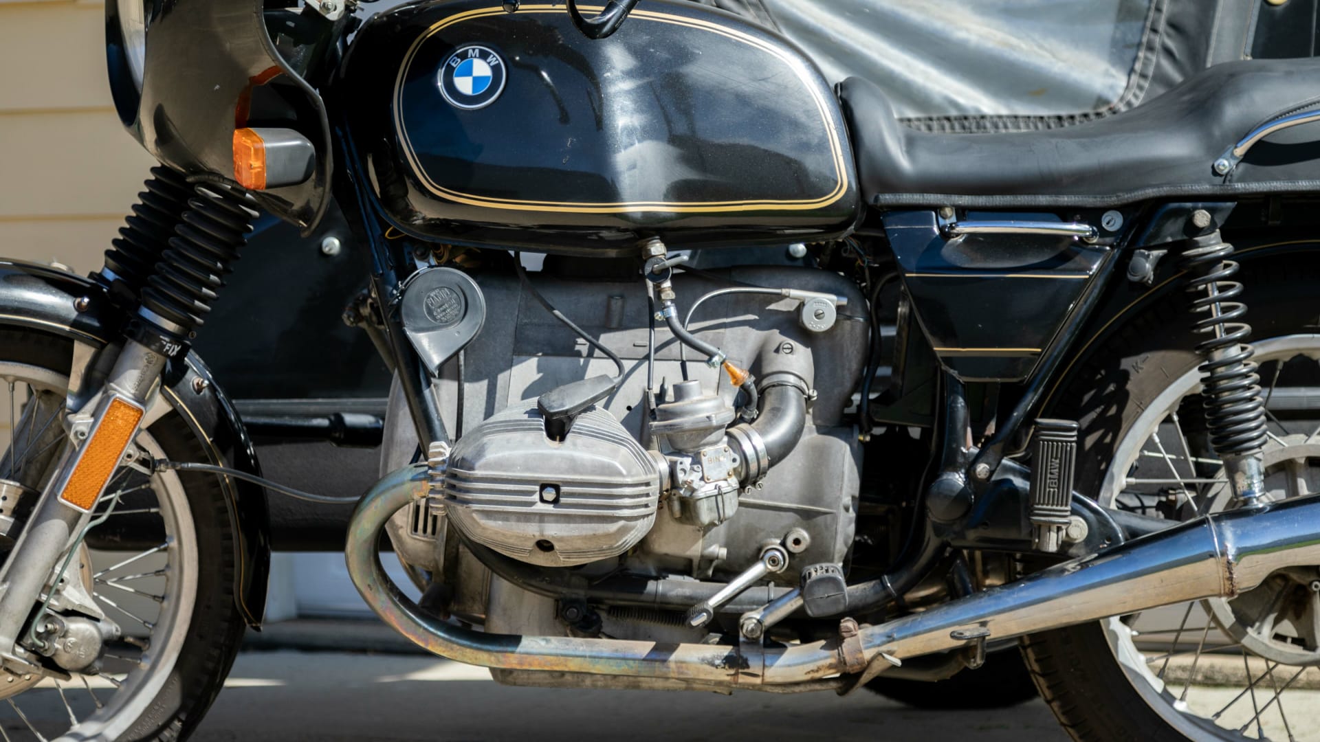 1977 BMW R75 with Sidecar at Monterey 2022 as T158 - Mecum Auctions