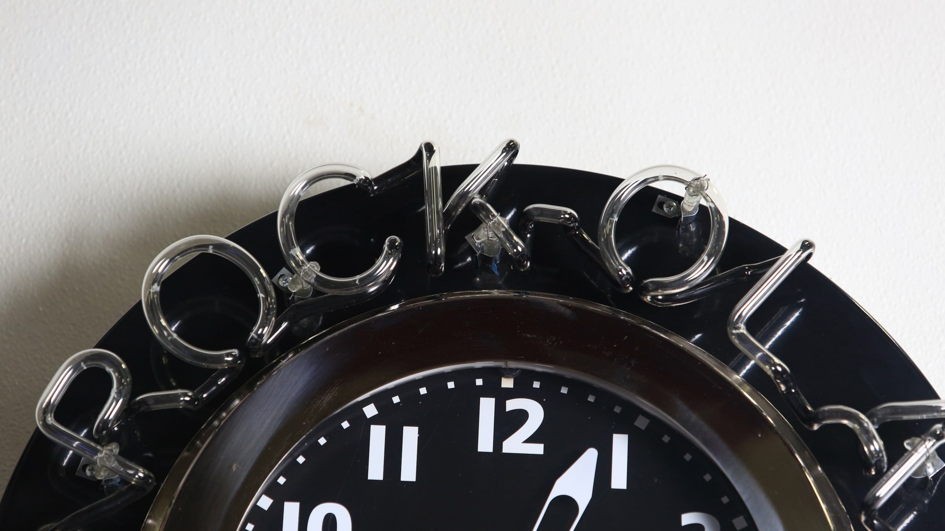 RockOla Jukebox Neon Clock, Reproduction 26in at Chicago 2018 as Z319