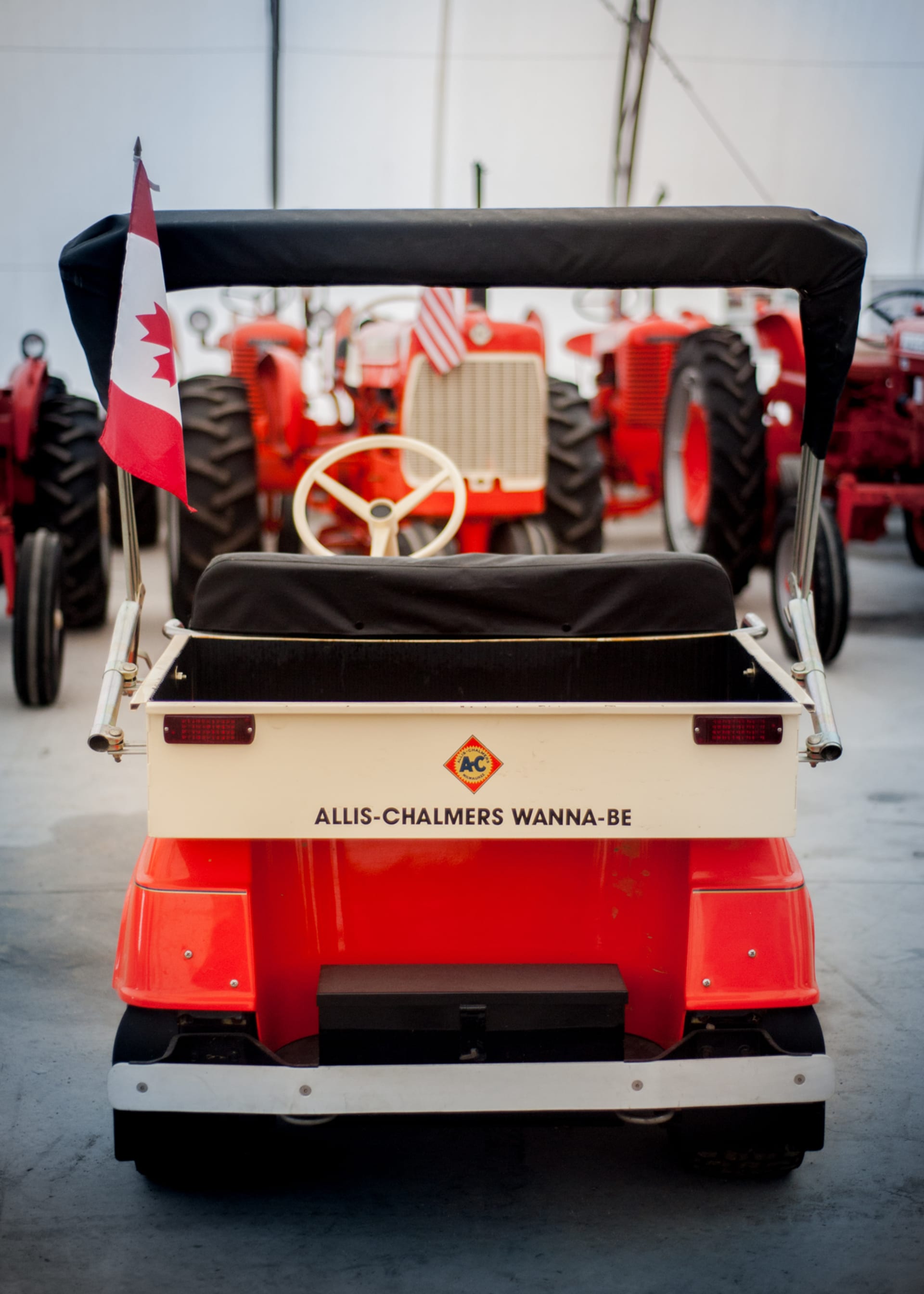 Allis Chalmers Custom Golf Cart at Ontario Tractor Auction 2017 as F136