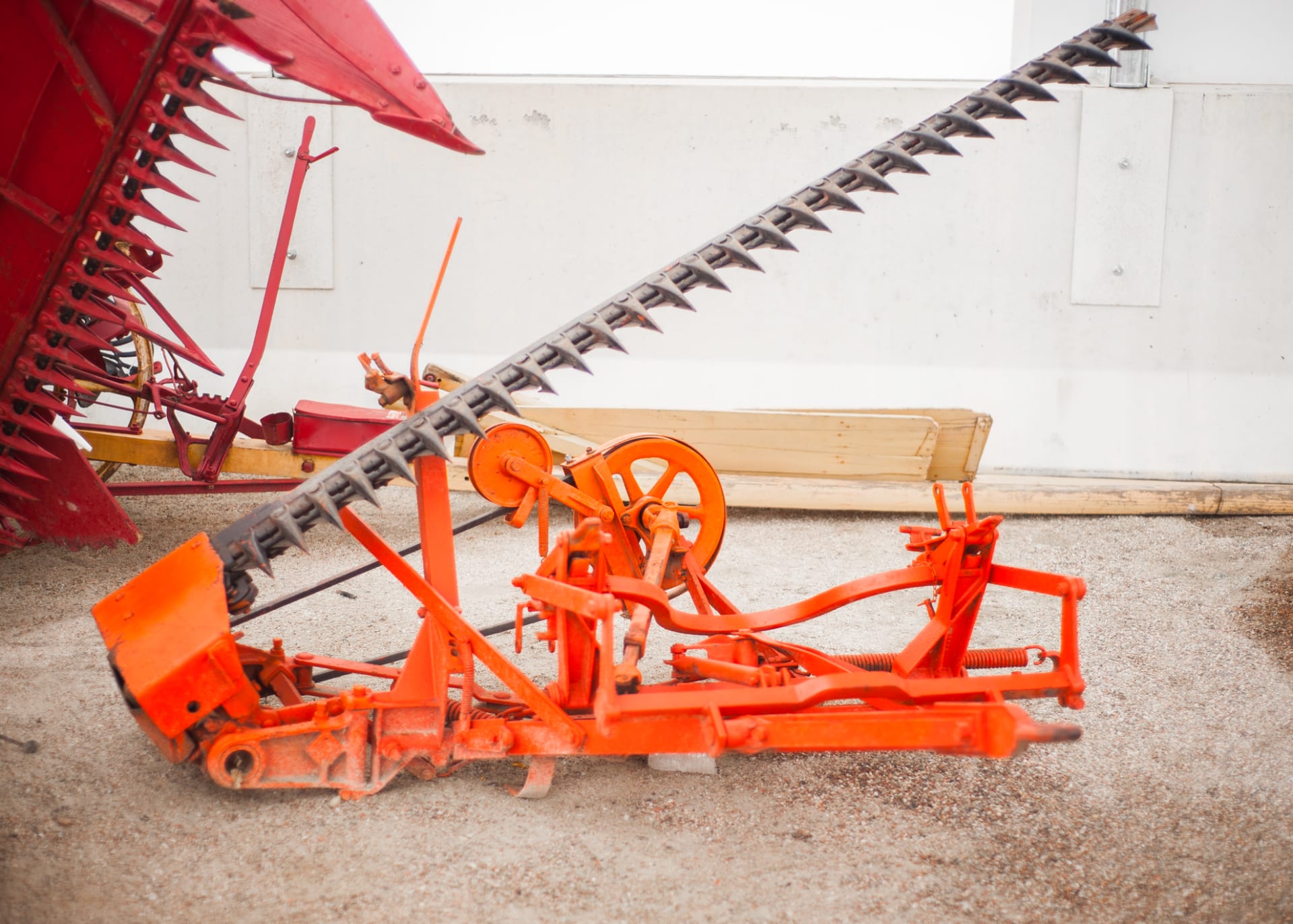 Allis Chalmers Sickle Mower at Ontario Tractor Auction 2017 as M93