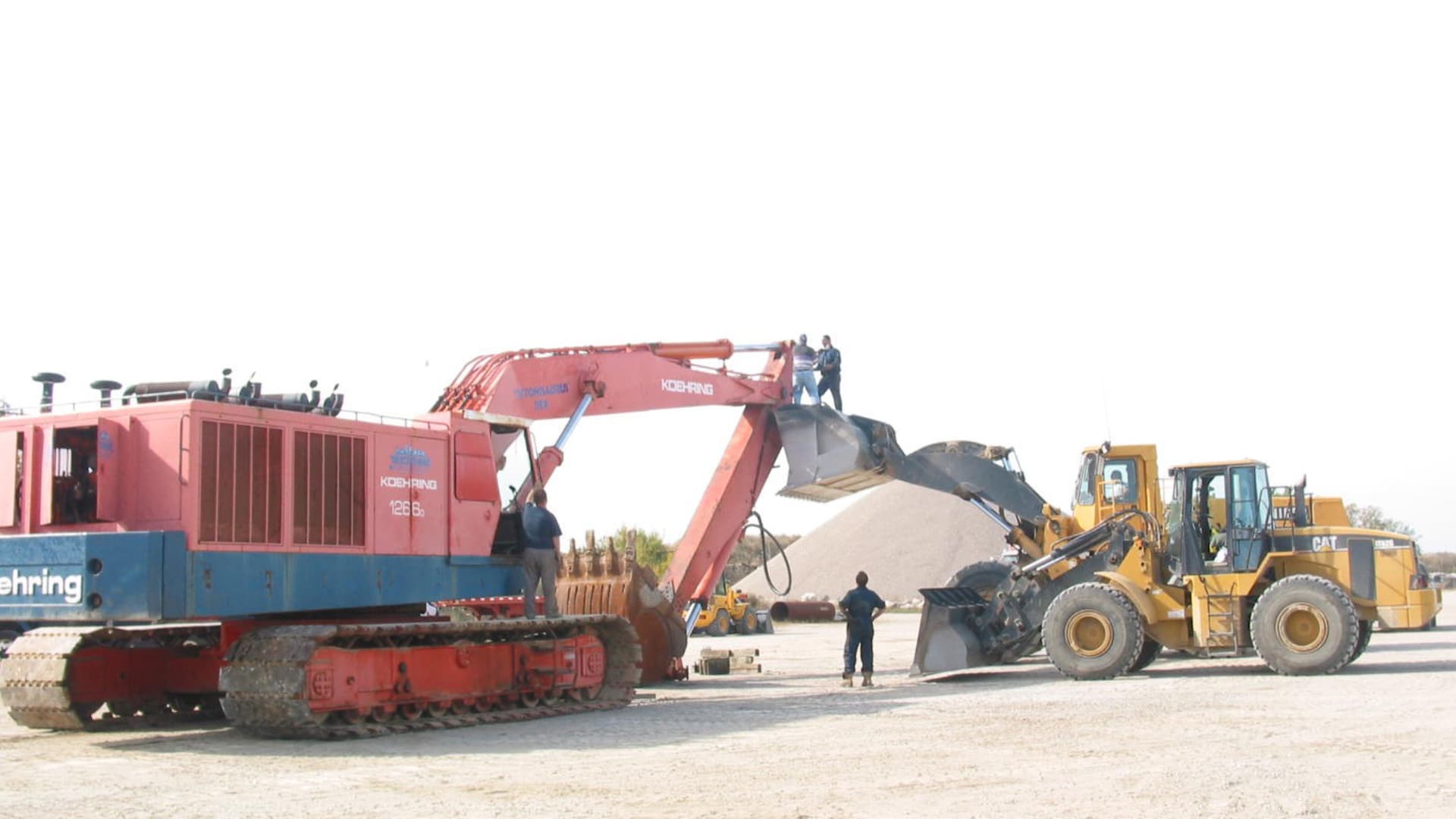 Koehring 1266 D Excavator at Ontario Tractor Auction 2017 as S105