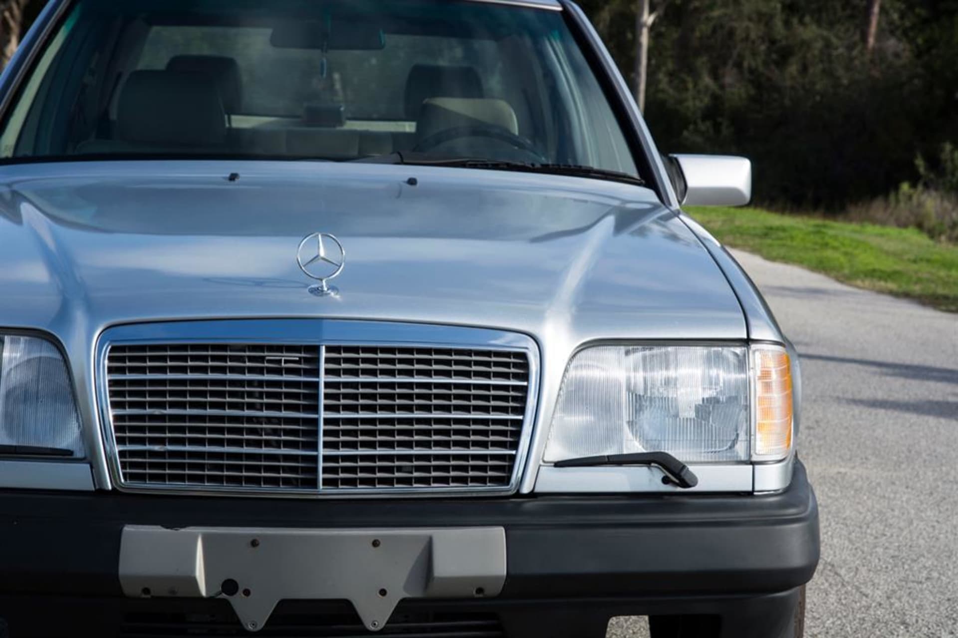 1995 MercedesBenz E420 at Dallas 2018 as W105.1 Mecum Auctions