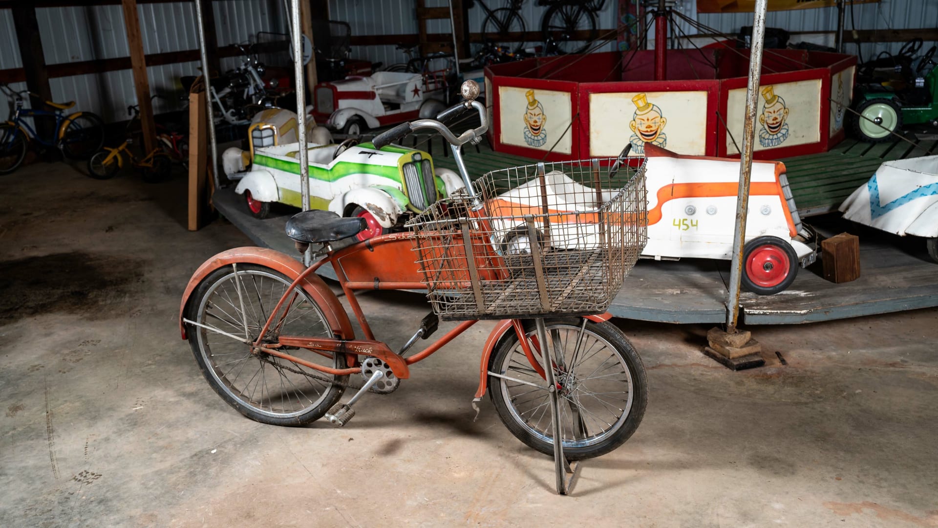 schwinn cycle truck
