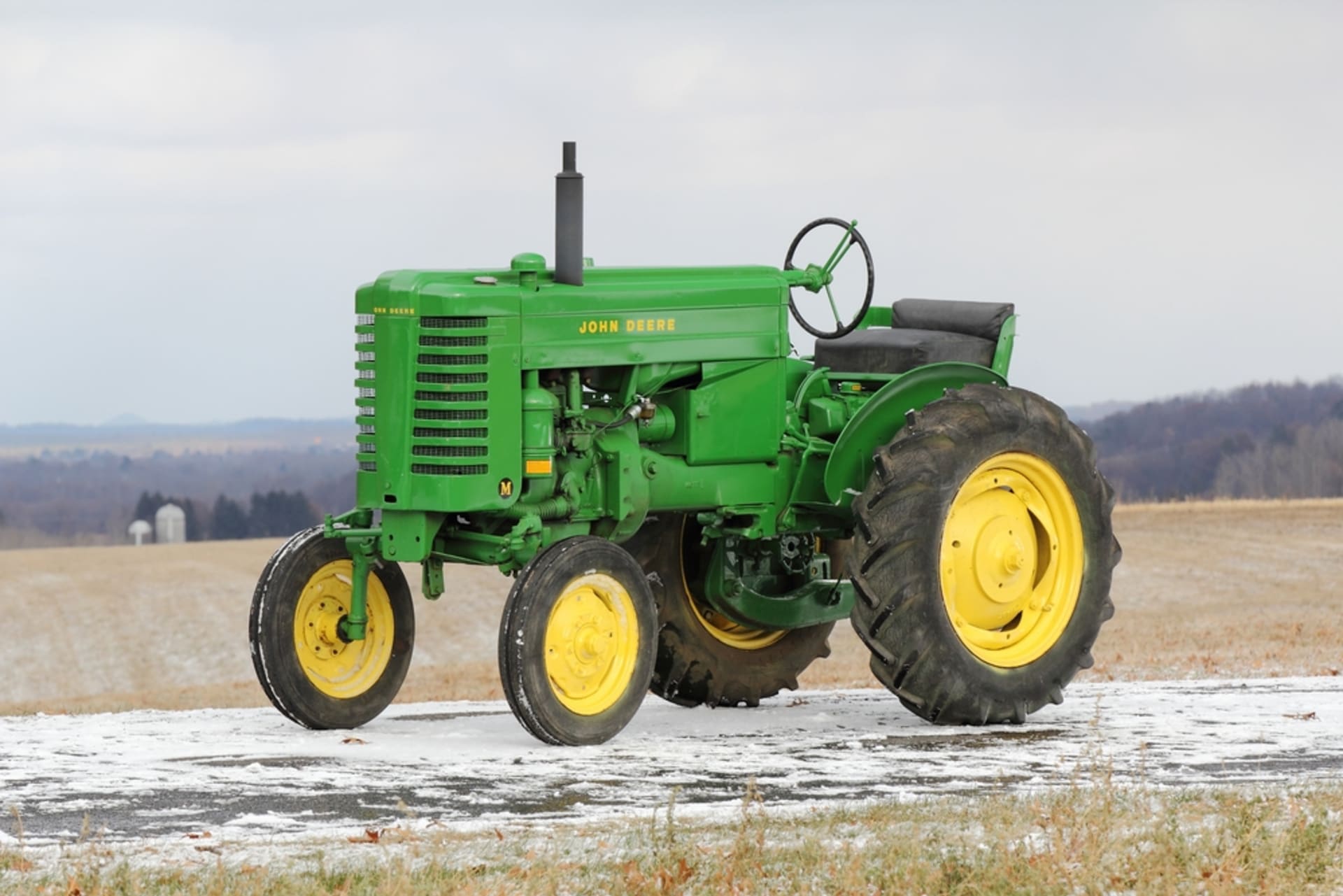 1950 John Deere M at Kissimmee 2014 as W252.1 Mecum Auctions
