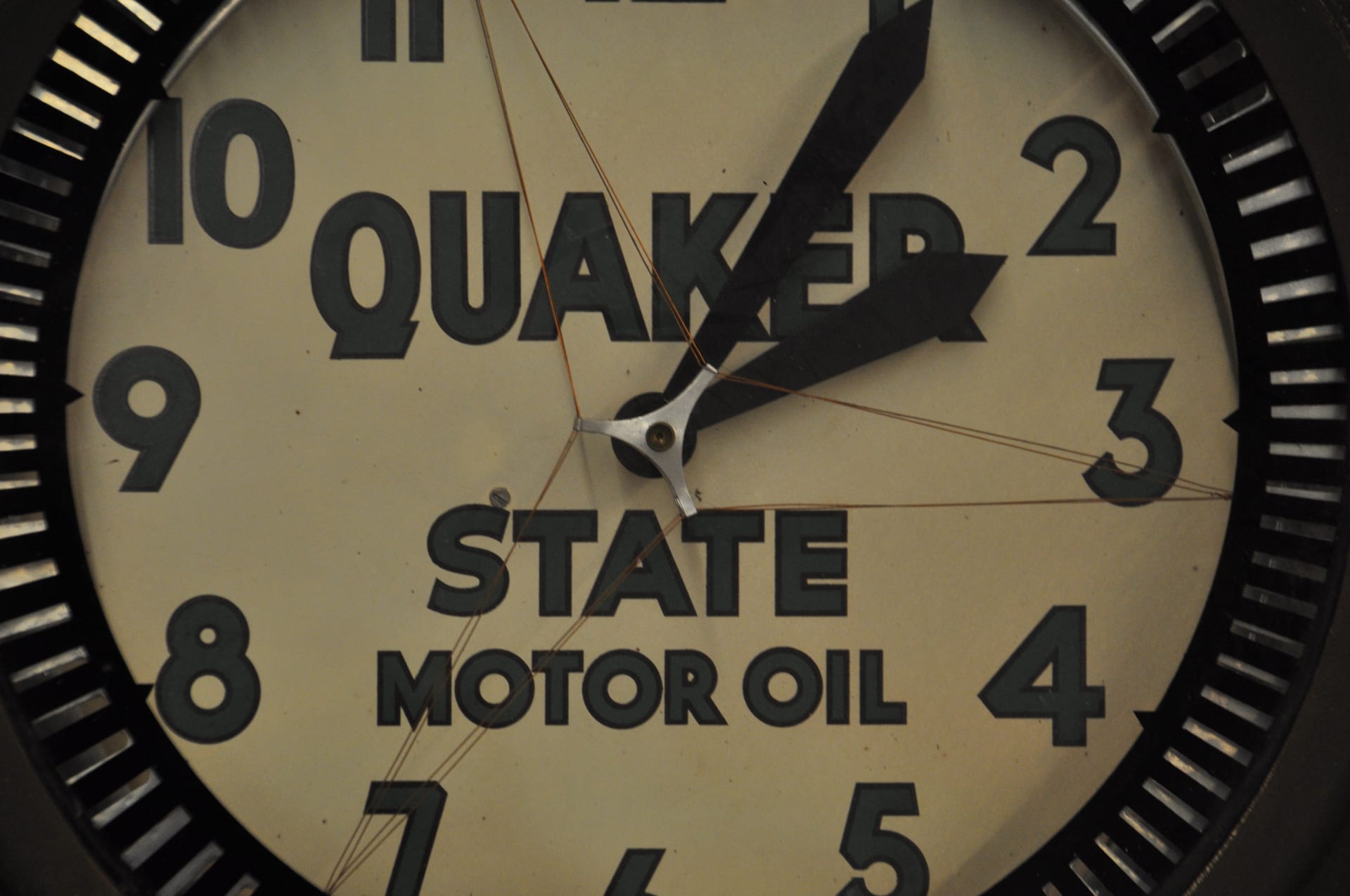 Quaker State Spinwheel Spinner 22x6 at Kissimmee 2015 as M40 Mecum