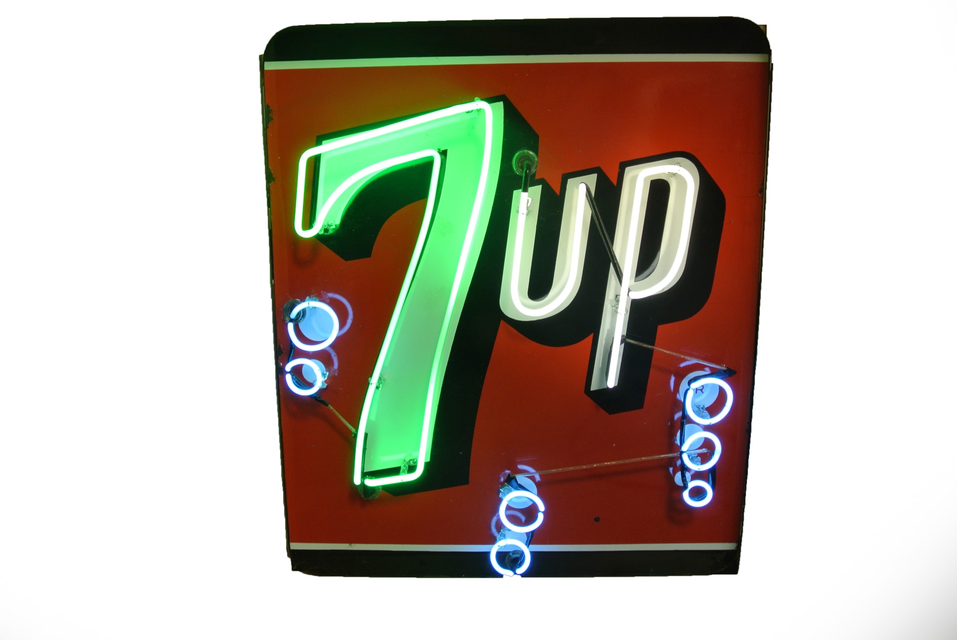 7up Neon Sign SSTN 36x30 at Kissimmee 2017 as M80 - Mecum Auctions