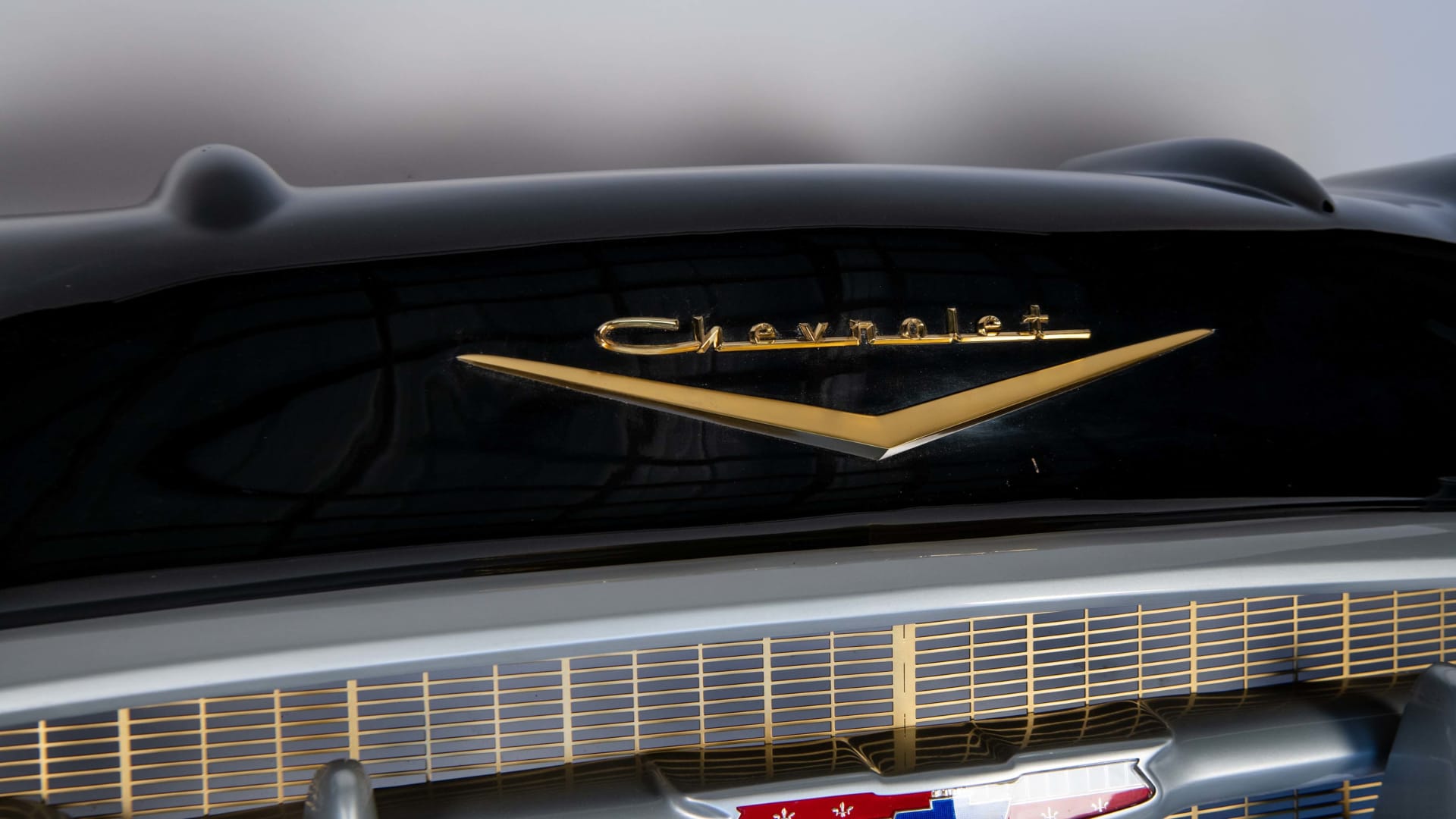 Chevrolet Front End Wall Hanging Display at Kissimmee 2022 as M718