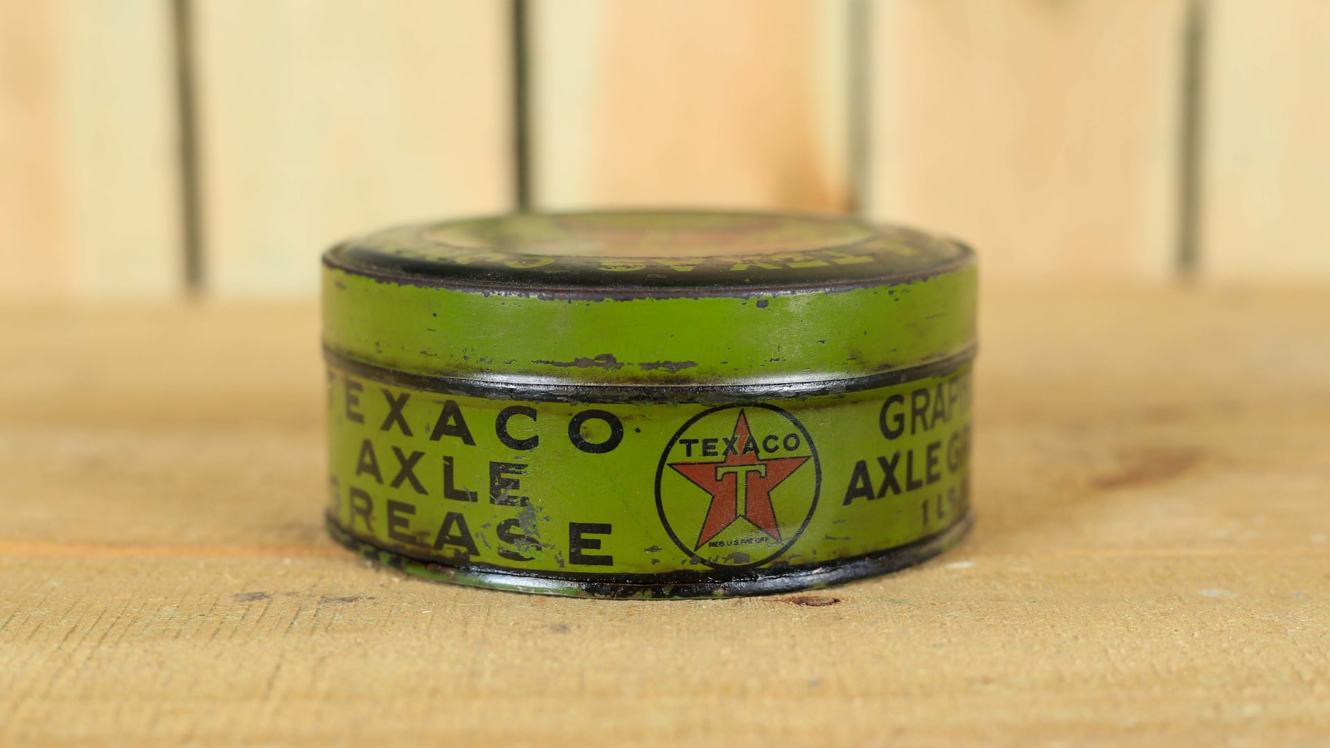 Texaco Axle Grease OnePound Can 5x2 at Kissimmee Road Art 2019 as M272