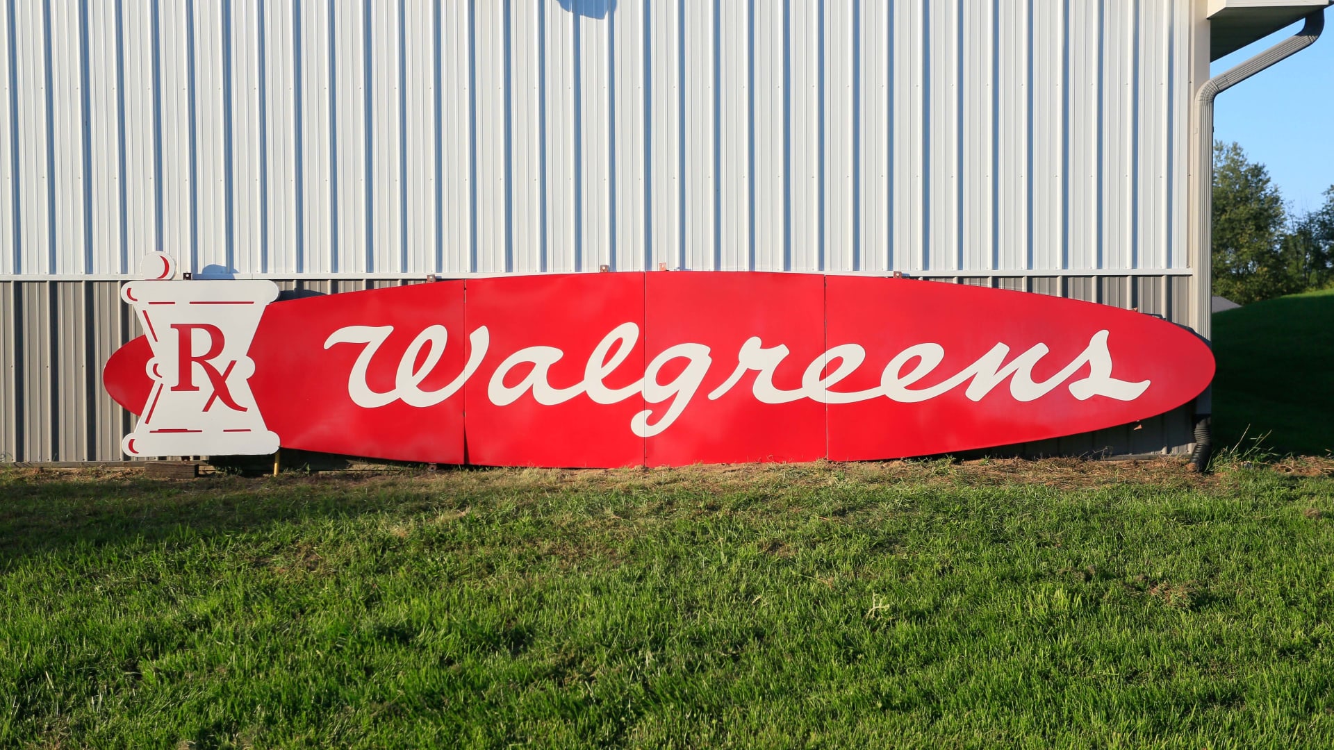 Walgreens SSP 253x53x2 at Kissimmee Road Art 2019 as M78 Mecum Auctions