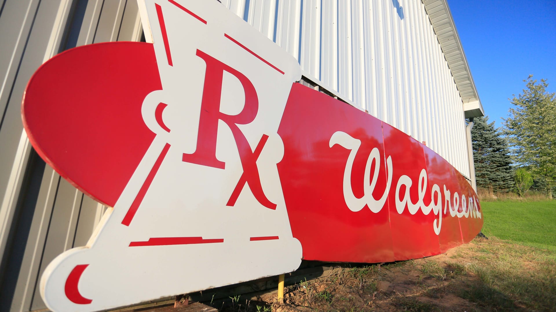 Walgreens SSP 253x53x2 at Kissimmee Road Art 2019 as M78 Mecum Auctions