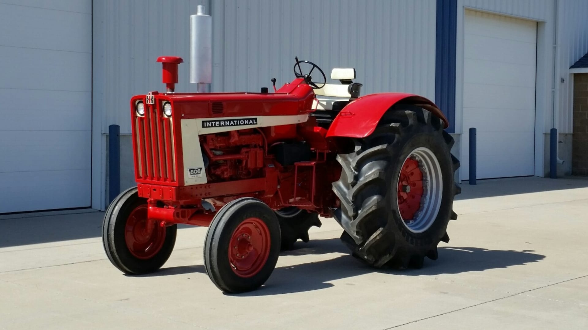 International 806 Wheatland at Gone Farmin' Spring Classic 2017 as F206