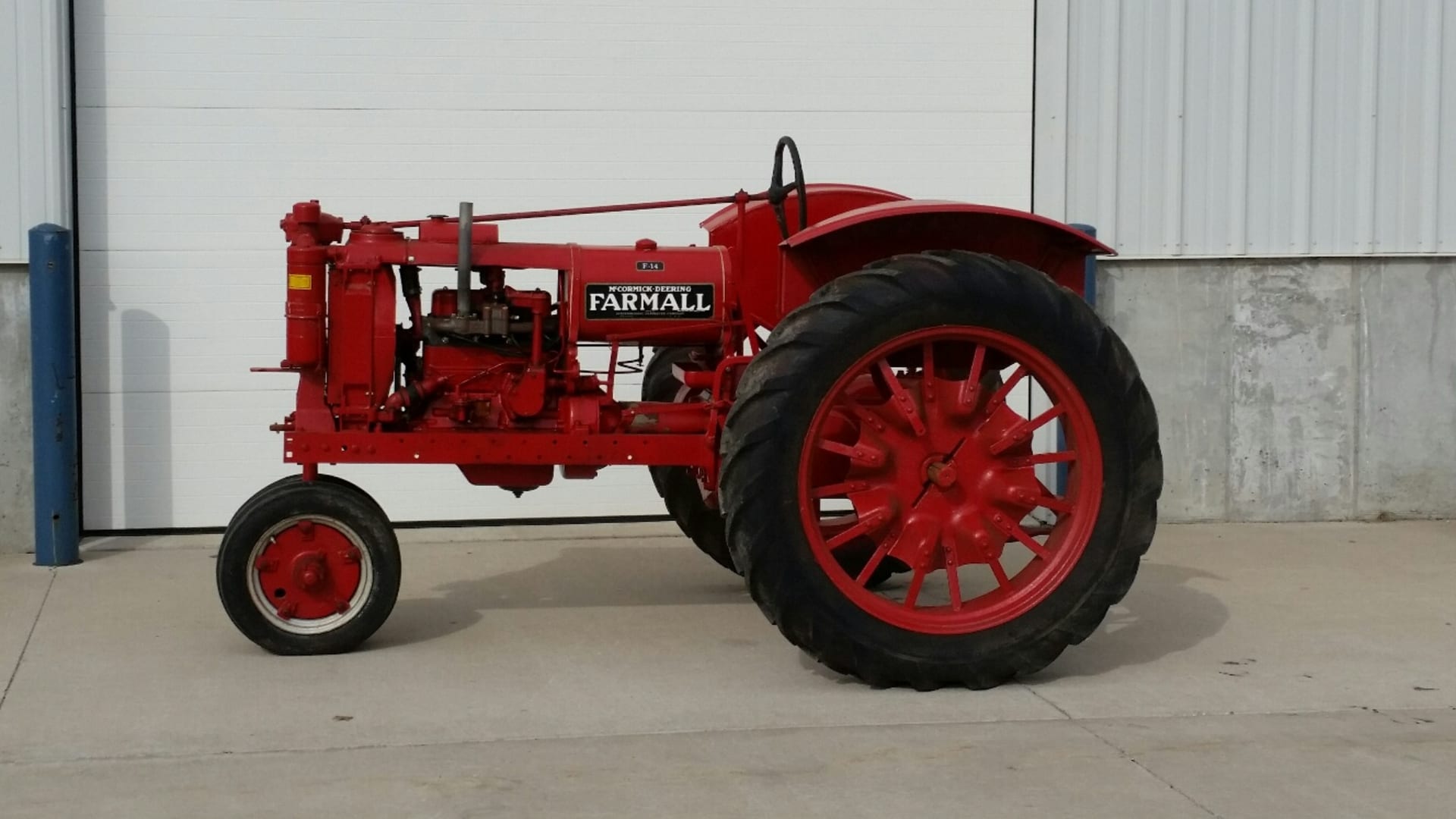 Farmall F14 at Gone Farmin