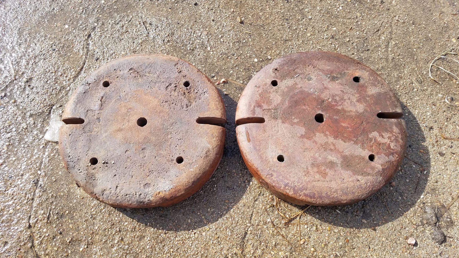 AllisChalmers WDWD45 Wheel Weights at Gone Farmin' Spring Classic