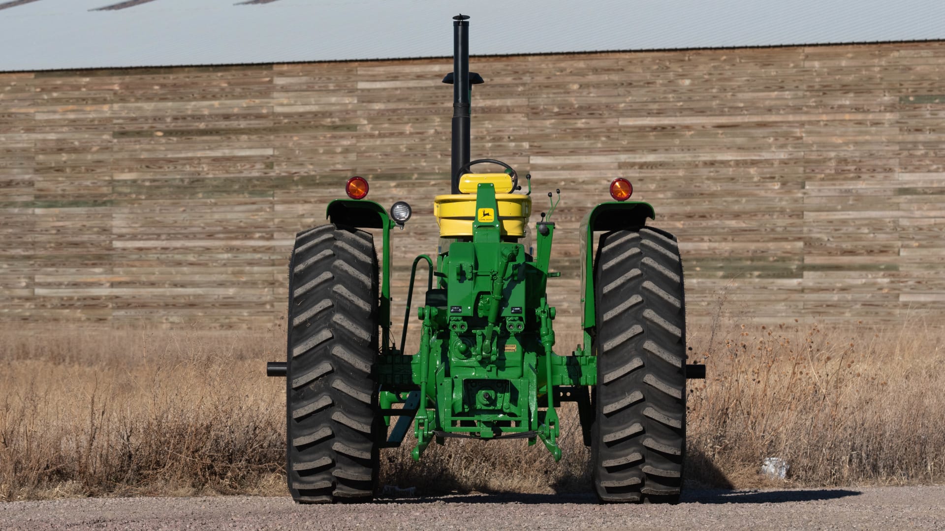 1971 John Deere 4620 at Gone Farmin' Spring Classic 2021 as F88 Mecum