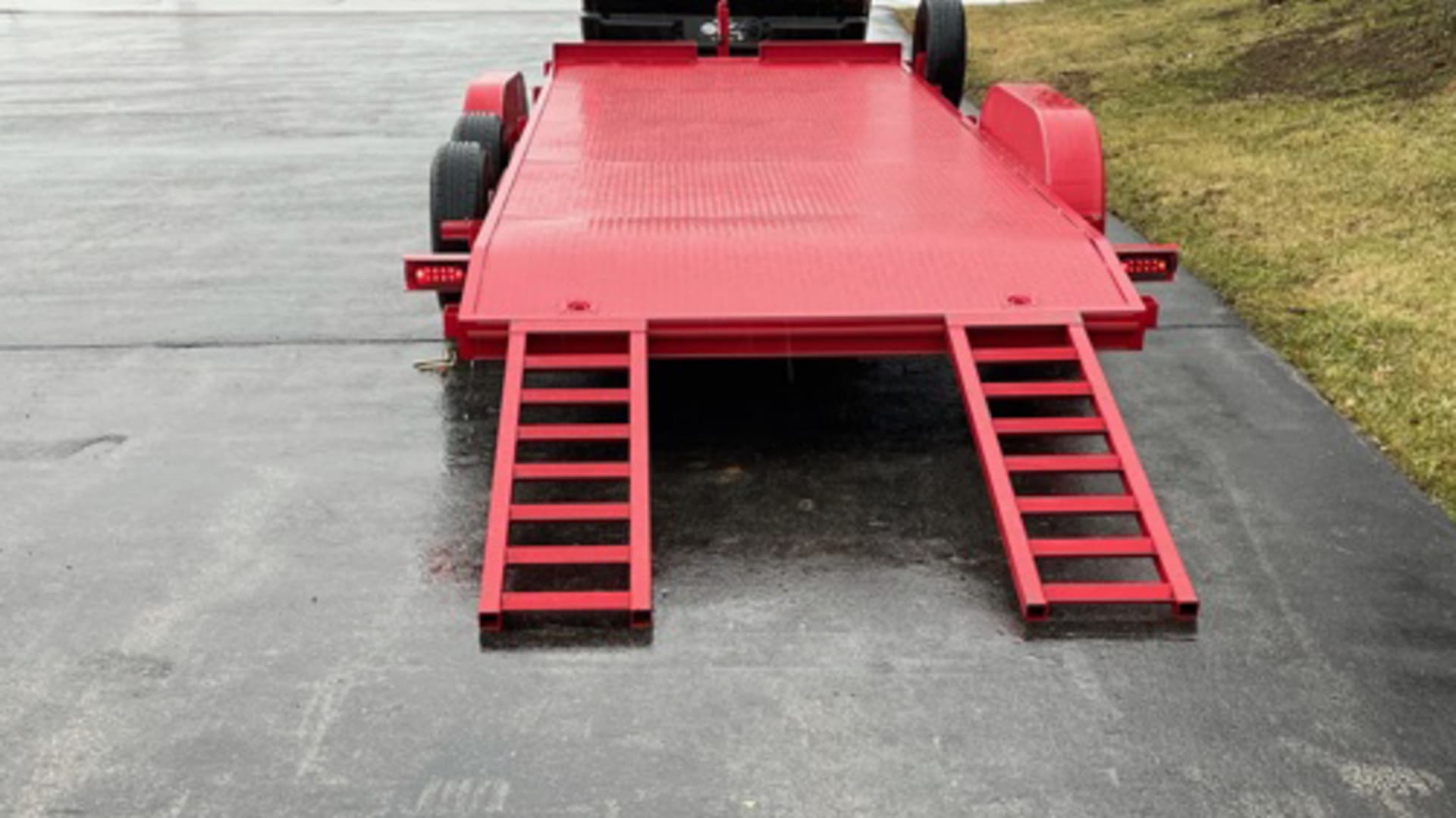 2021 Heavy Duty Blazer Equipment Trailer at Gone Farmin' Spring Classic