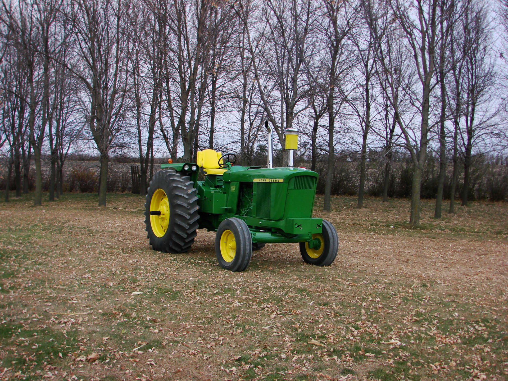 1967 John Deere 5020 at Gone Farmin' 2012 as S60 Mecum Auctions
