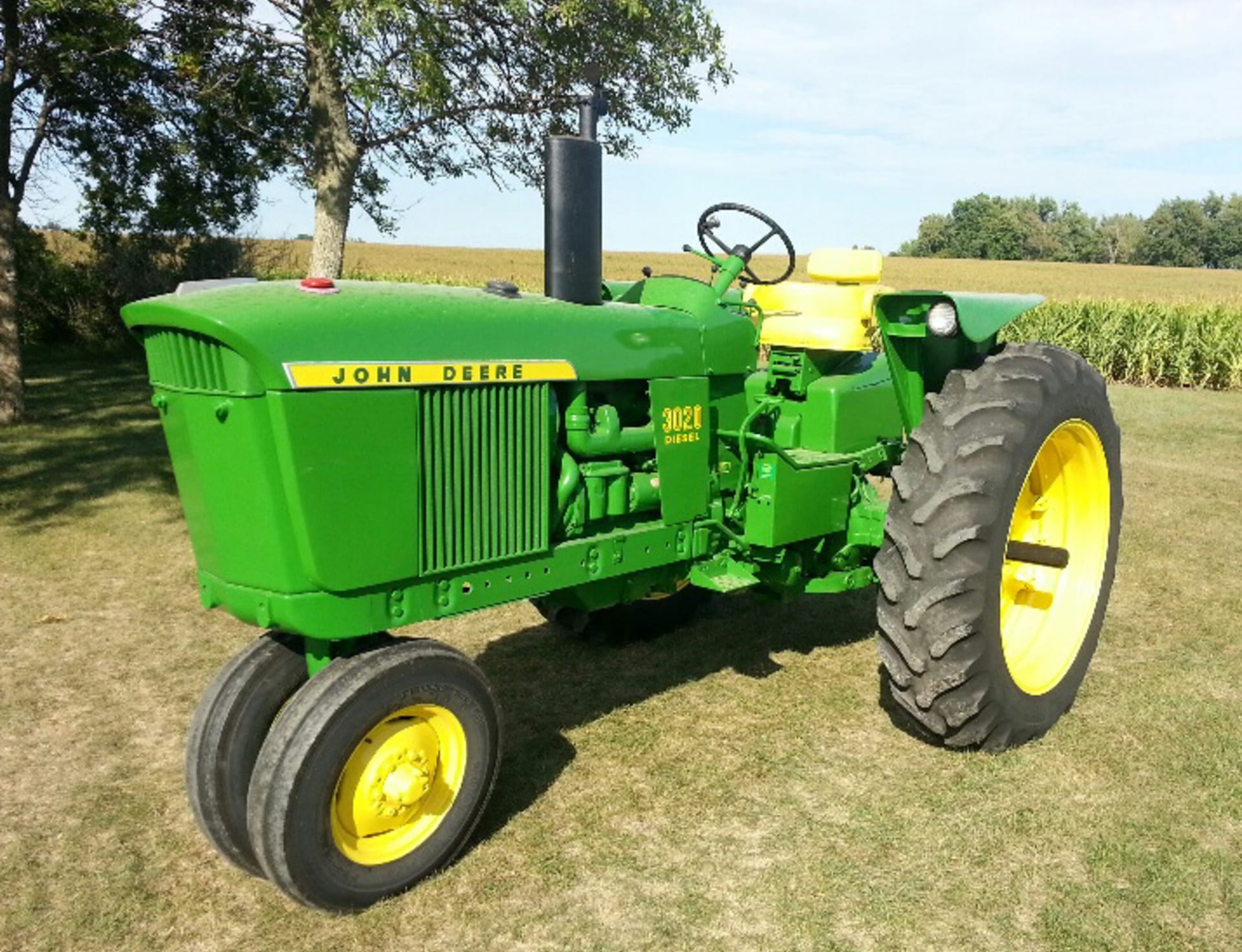 1969 John Deere 3020 at Gone Farmin' Iowa 2013 as S13 Mecum Auctions