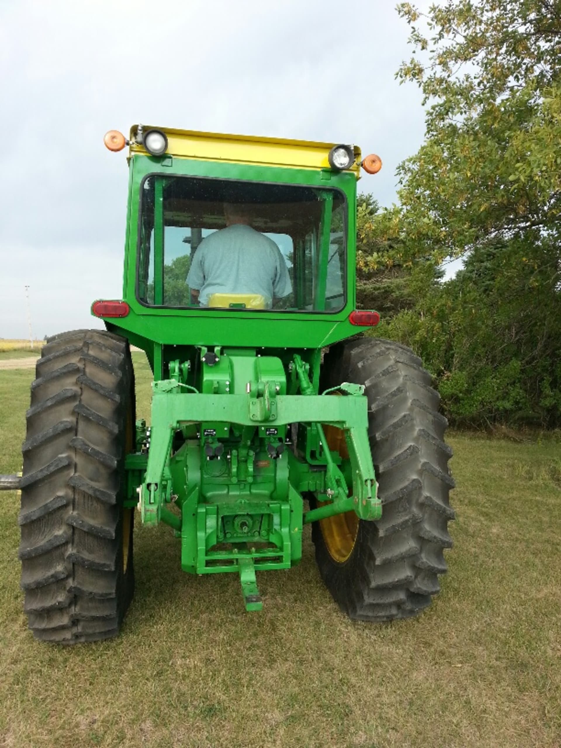 1972 John Deere 4620 at Gone Farmin' Iowa 2013 as S104 Mecum Auctions