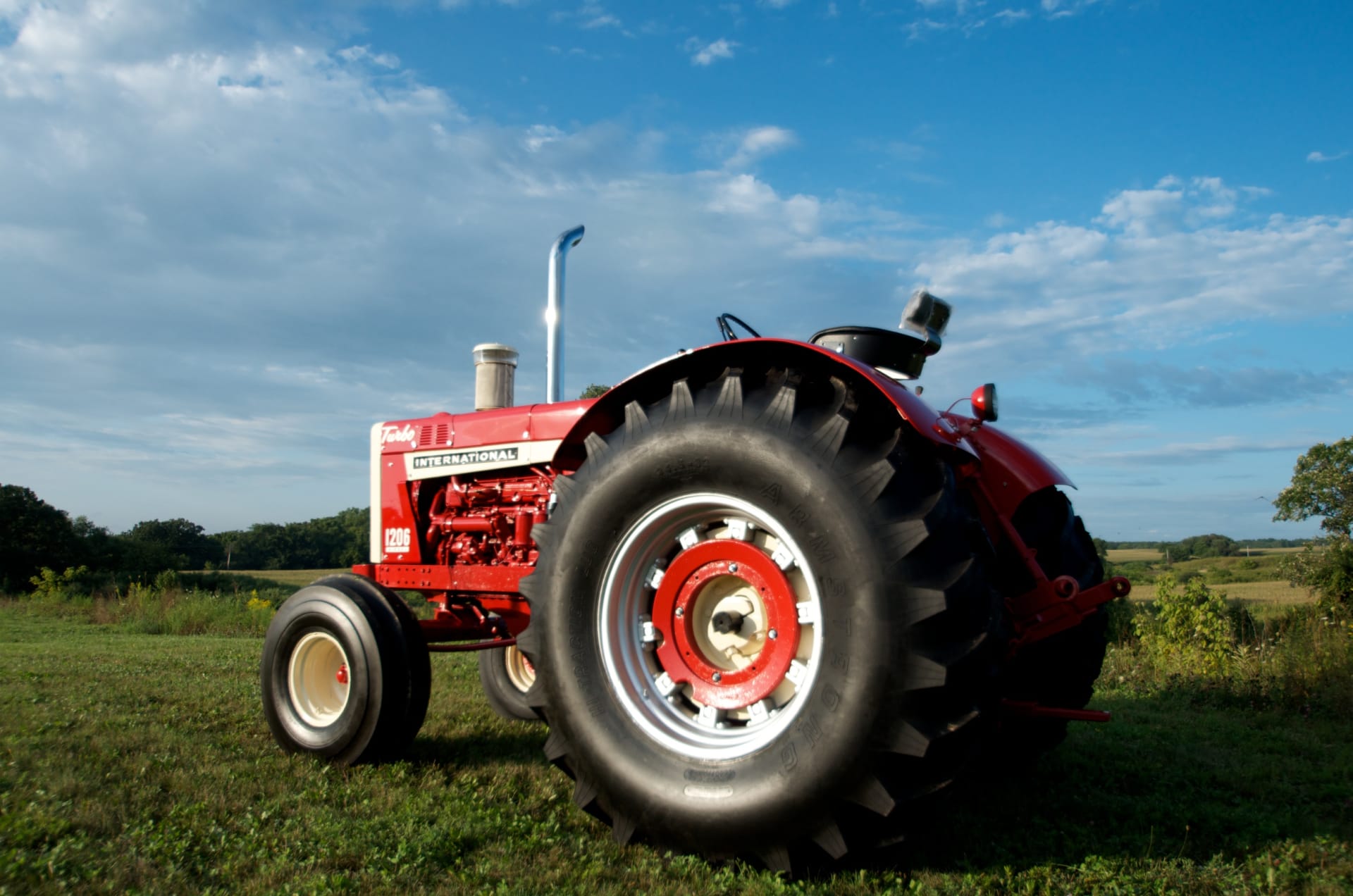1965 International 1206 Wheatland at Gone Farmin' Iowa 2014 as F22