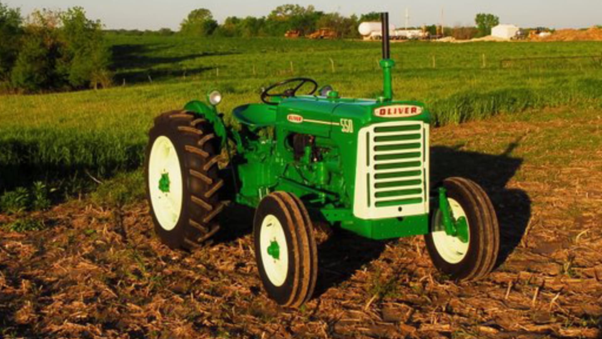 1958 Oliver 550 at Gone Farmin' Iowa Premier 2015 as F48 Mecum Auctions