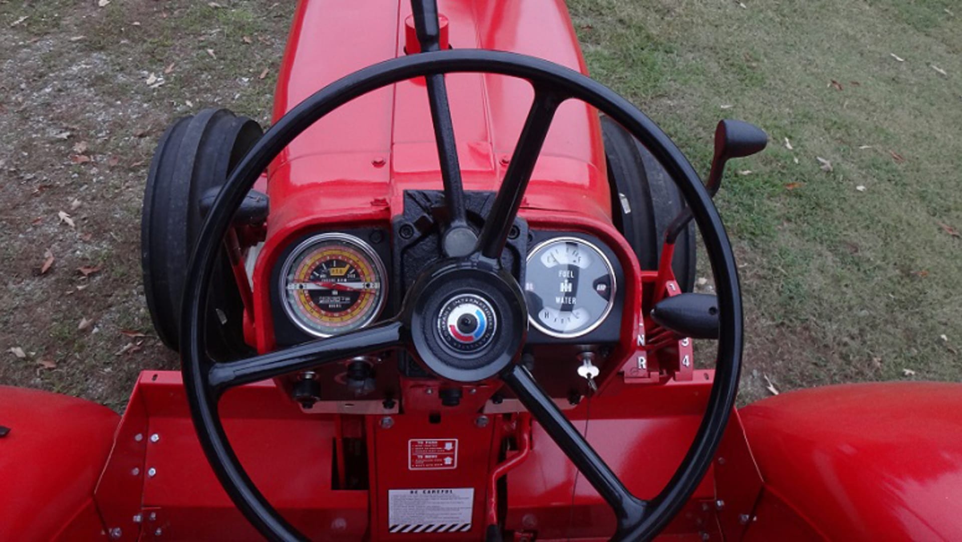 1967 International 1206 Wheatland at Gone Farmin' Iowa Premier 2015 as