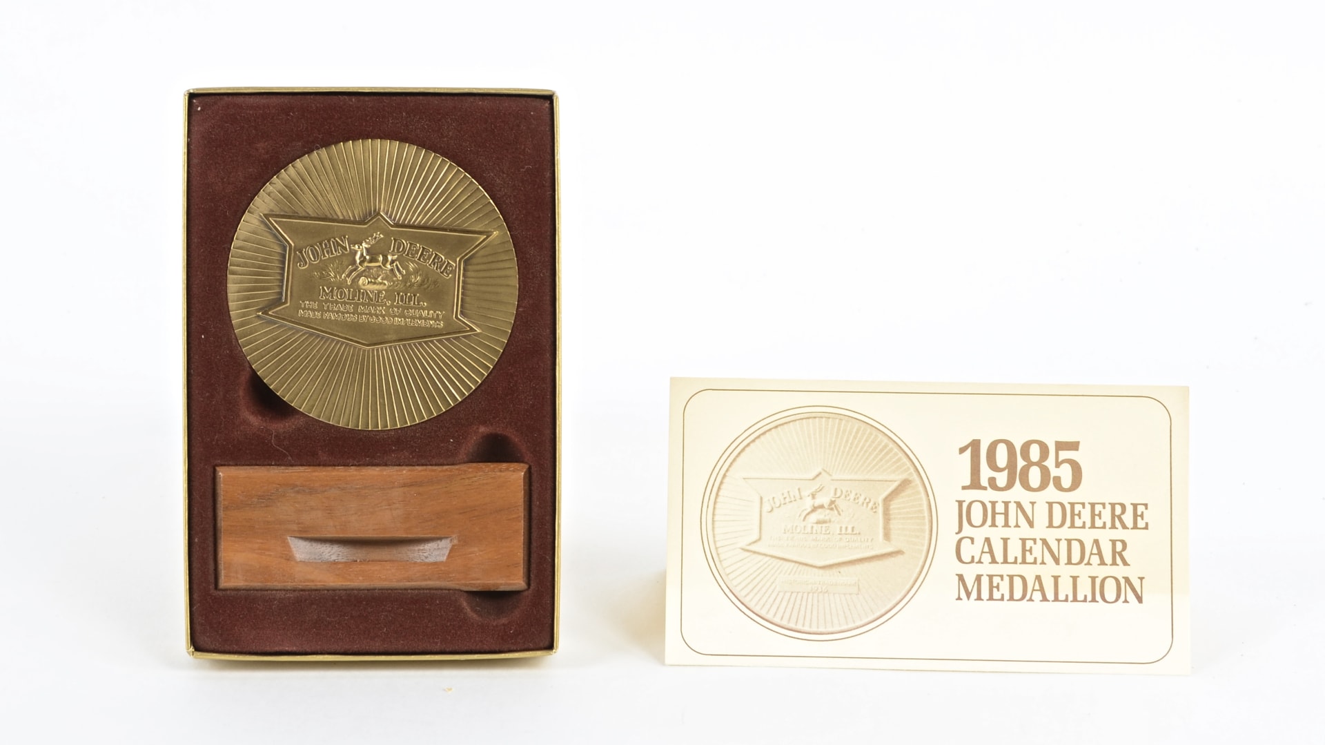 1985 John Deere Calendar Medallion at Shorewood 2016 as M194 Mecum 1985 John Deere Calendar Medallion at Shorewood 2016 as M194 Mecum