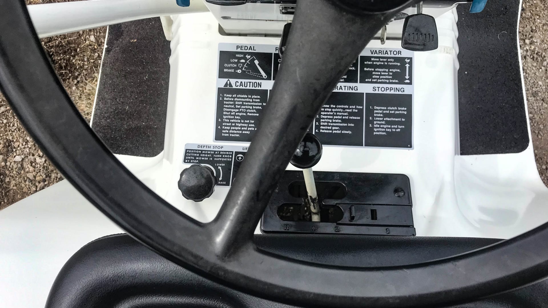 John Deere 110 Patio Tractor Blue at Gone Farmin' Fall Premier 2019 as