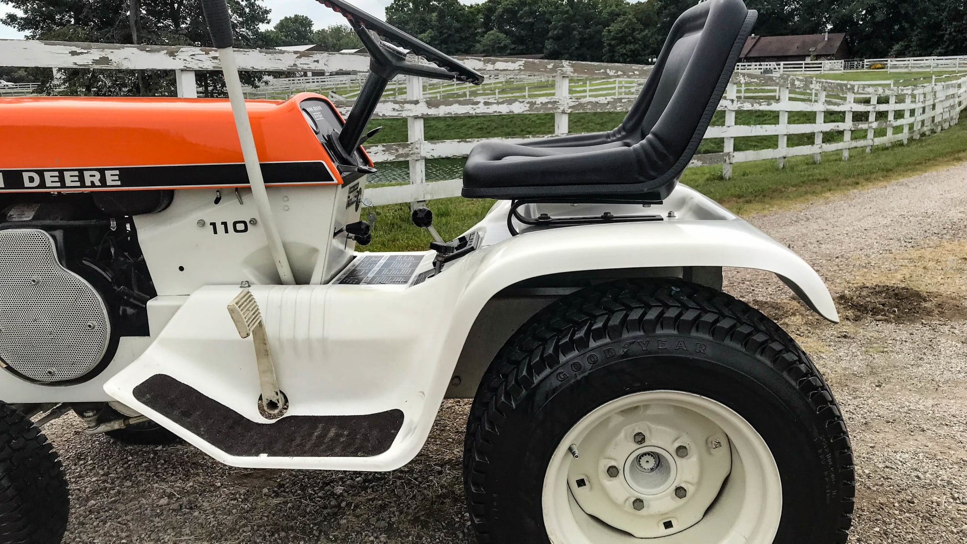 John Deere 110 Patio Tractor Orange at Gone Farmin' Fall Premier 2019