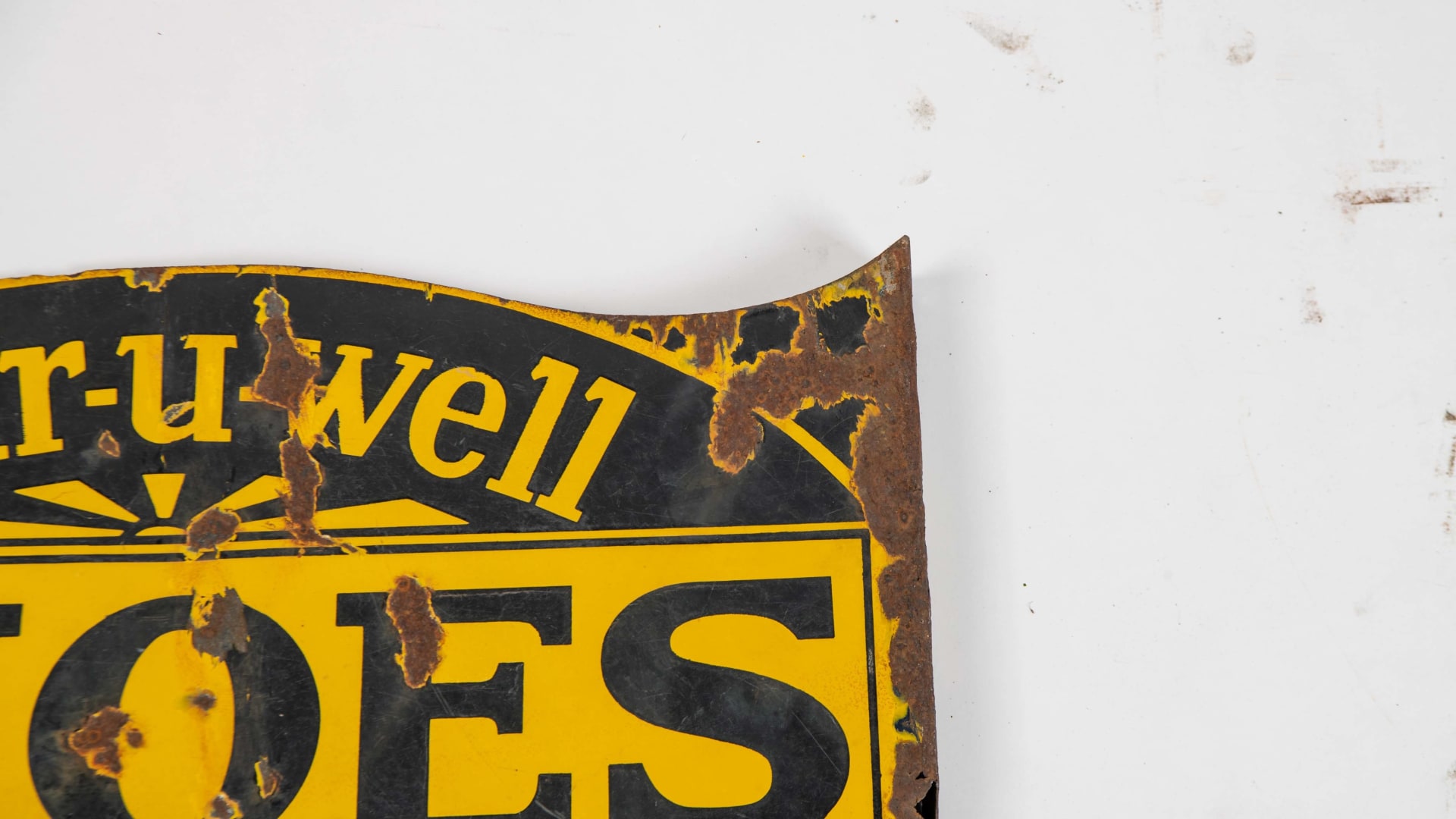 WearUWell Shoes Porcelain Flange Sign at Gone Farmin' Fall Premier