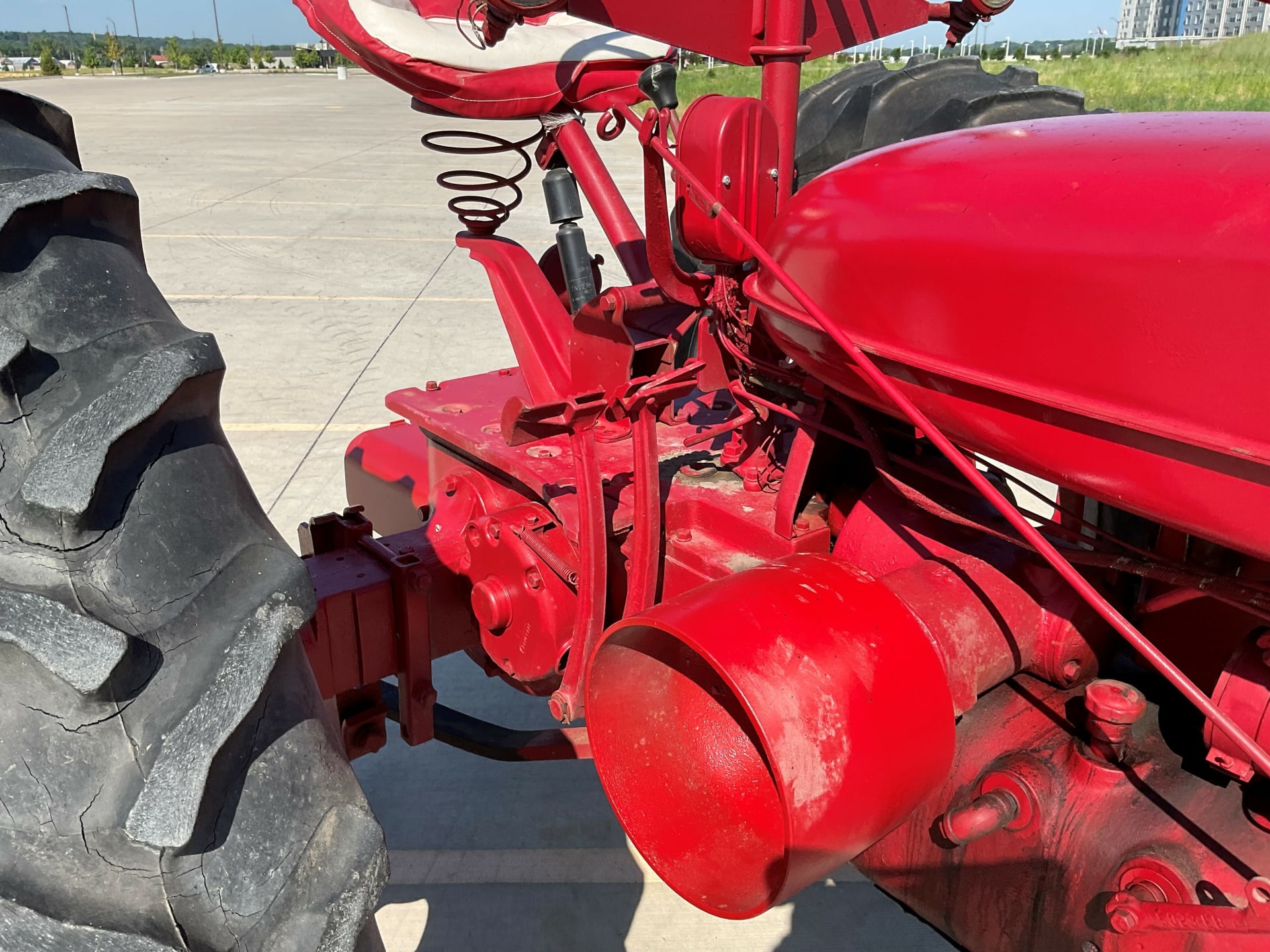 1953 Farmall Super H at Gone Farmin' Fall Premier 2022 as T48 Mecum
