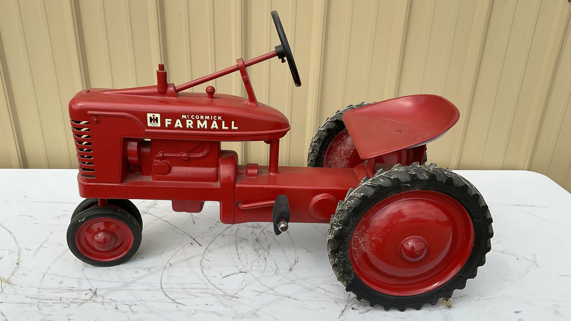 MCCORMICK Farmall Pedal Tractor at Gone Farmin' Fall Premier 2022 as