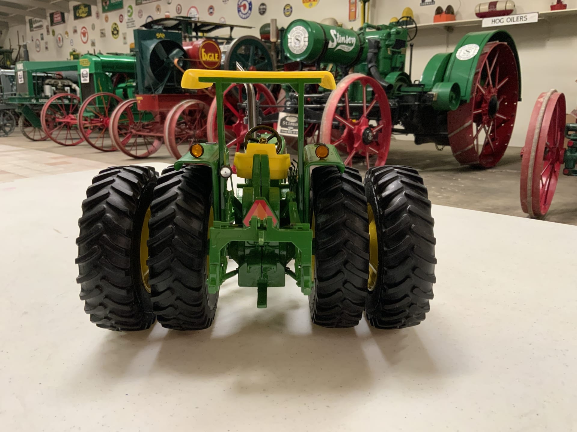 1-16-scale-john-deere-4620-handcrafted-tractor-at-schaaf-tractor